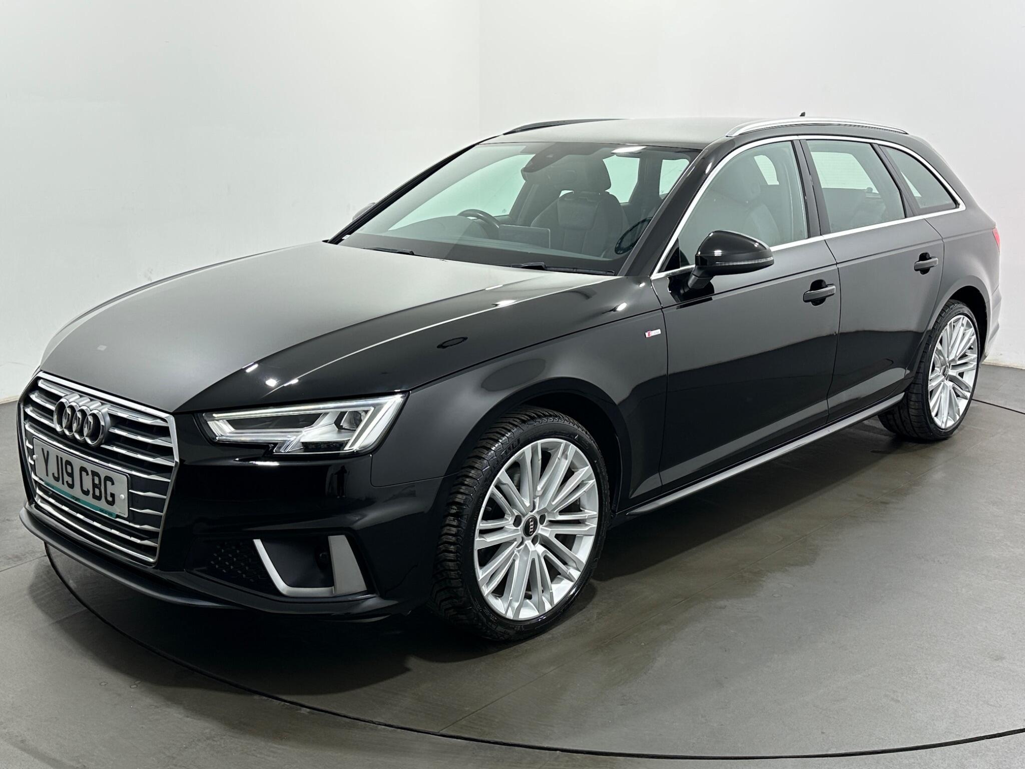 Audi A4 view 55