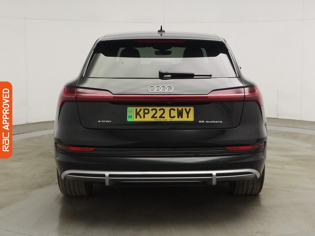 Audi E-Tron view 9