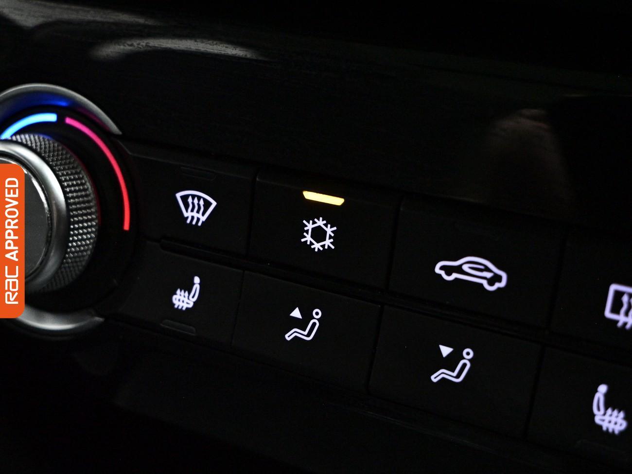 MG ZS view 22