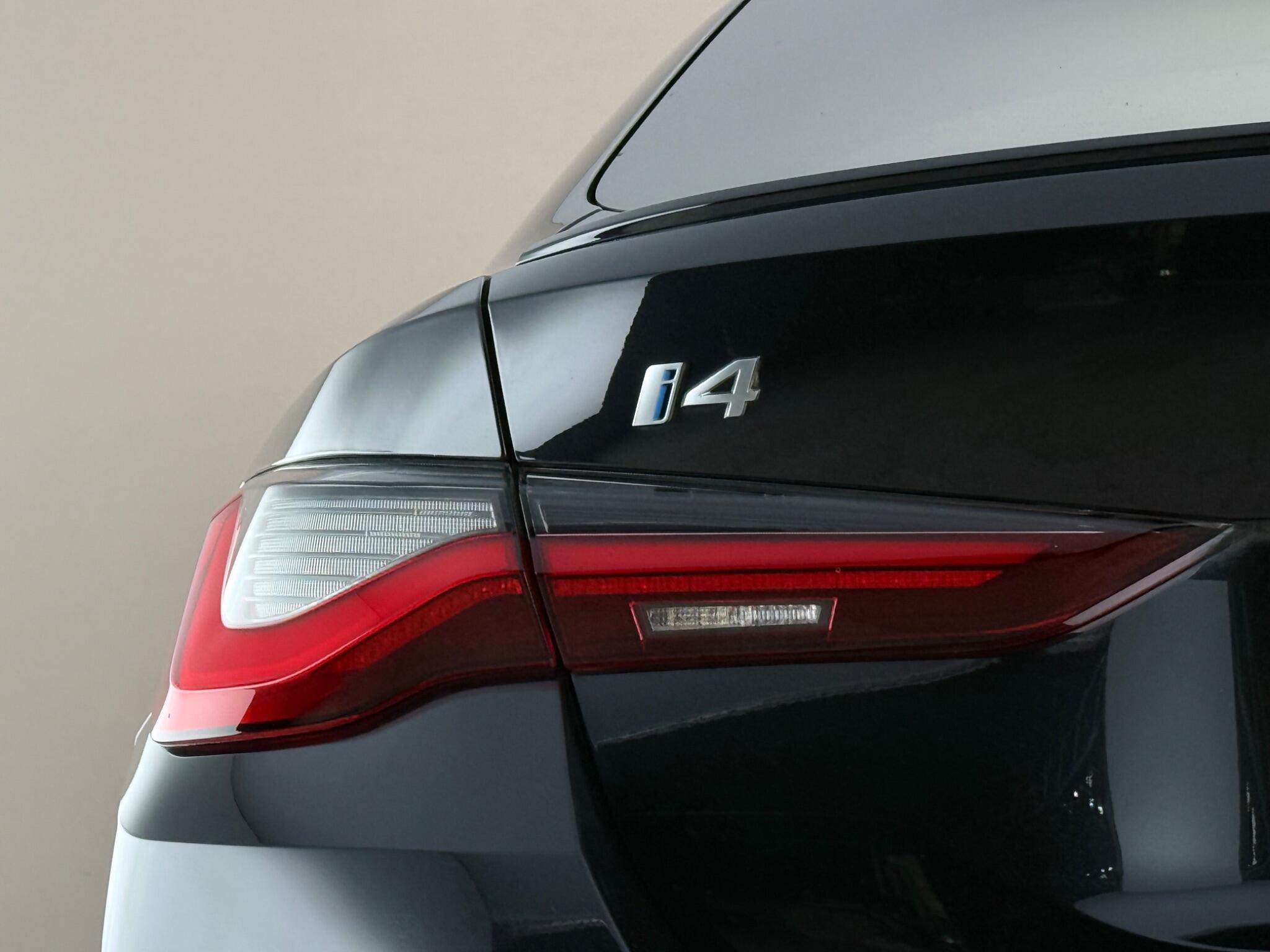 BMW I4 view 12
