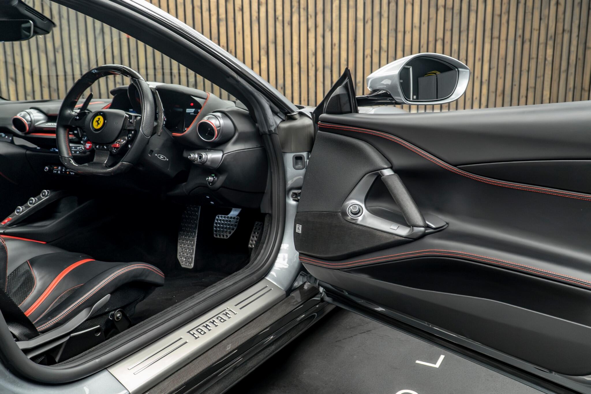 Ferrari 812 view 30