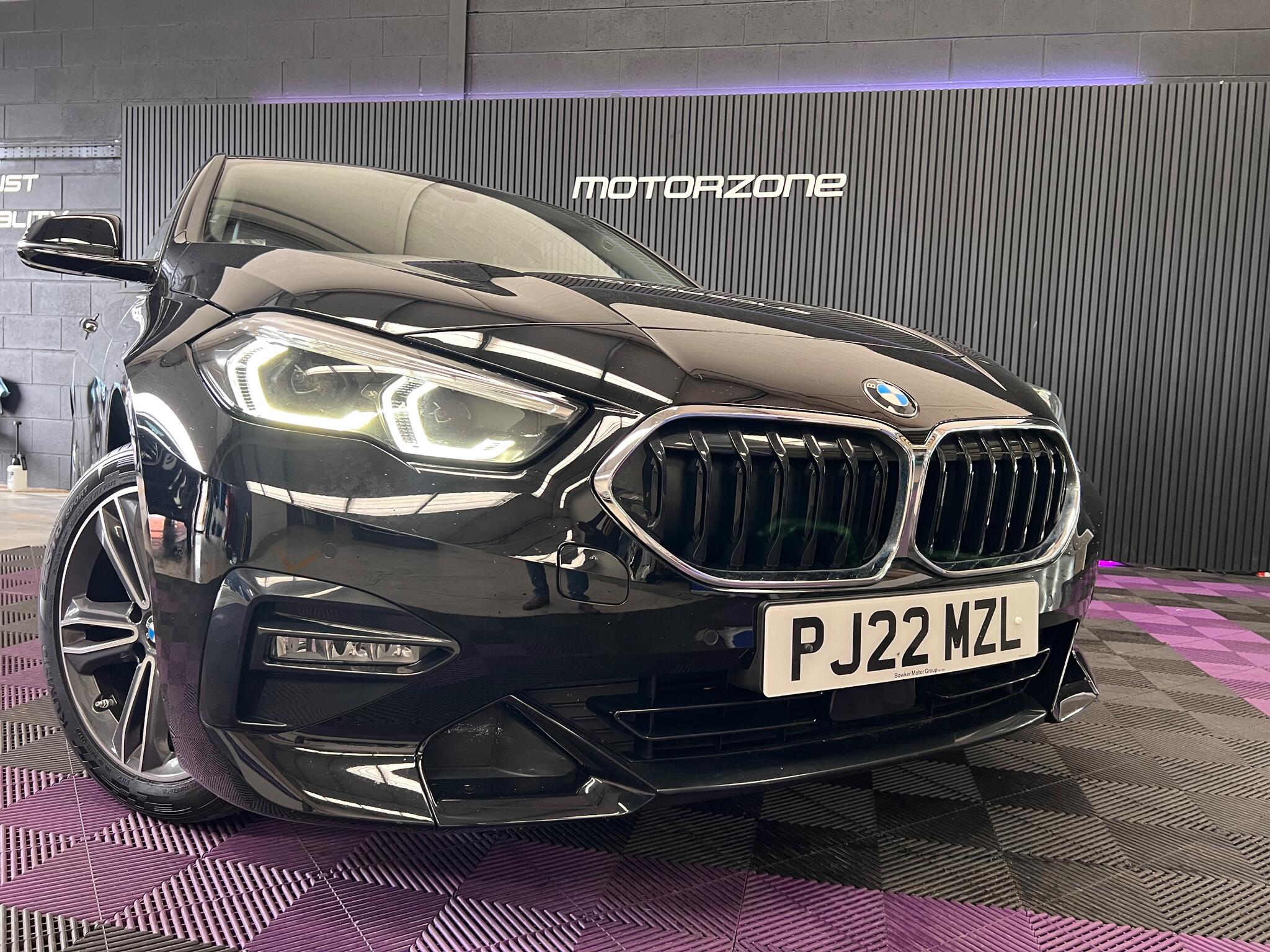 BMW 2 Series view 4