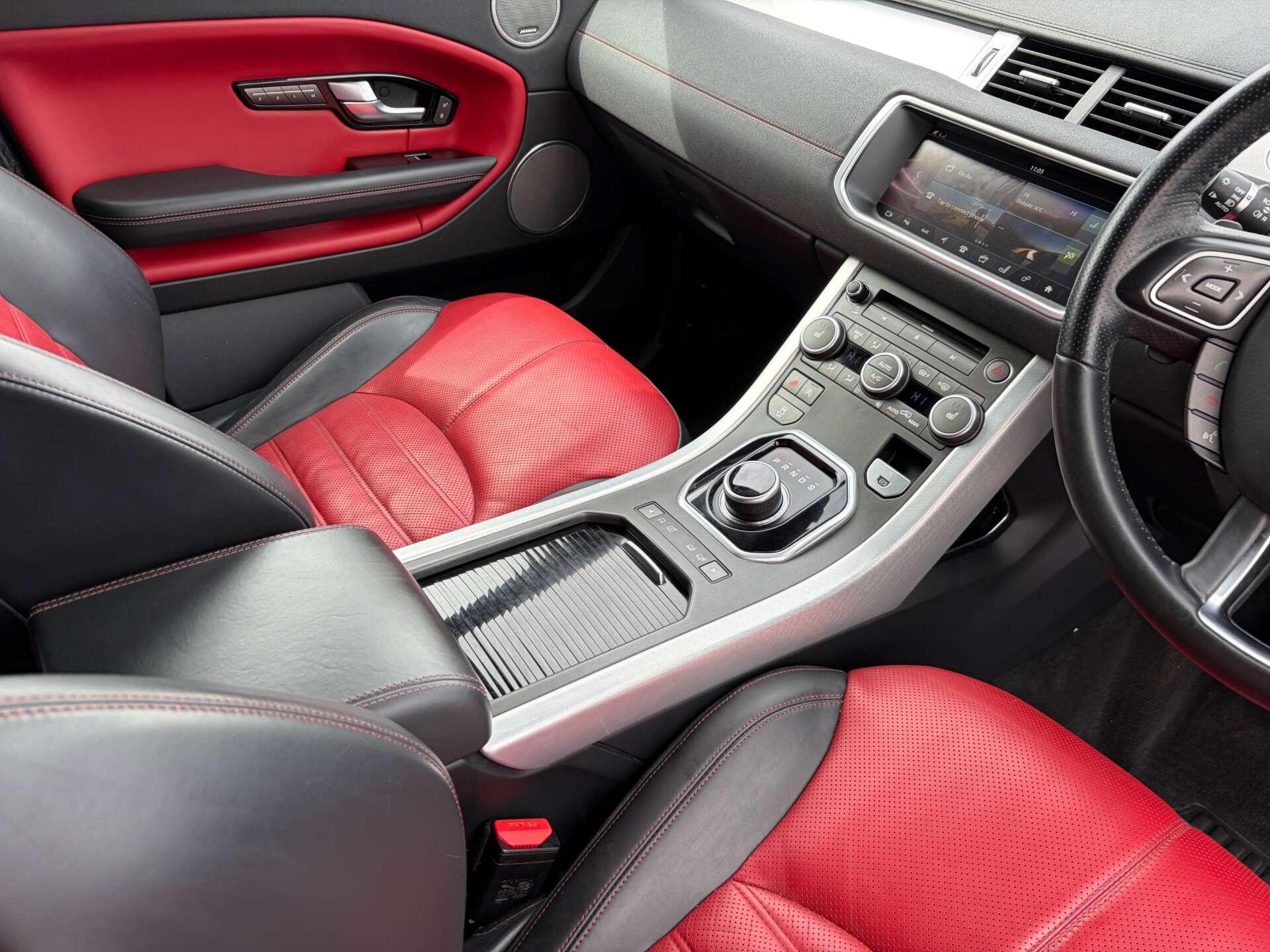 Land Rover Range Rover Evoque view 47
