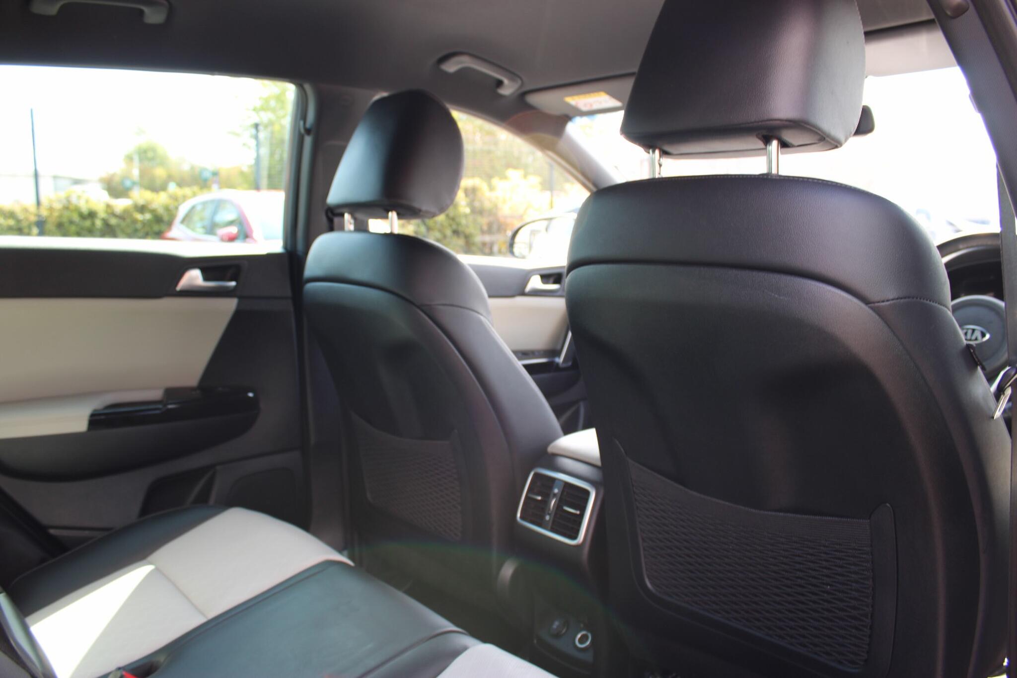 Kia Sportage view 23