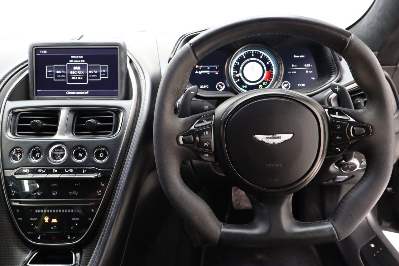 Aston Martin DB11 view 30