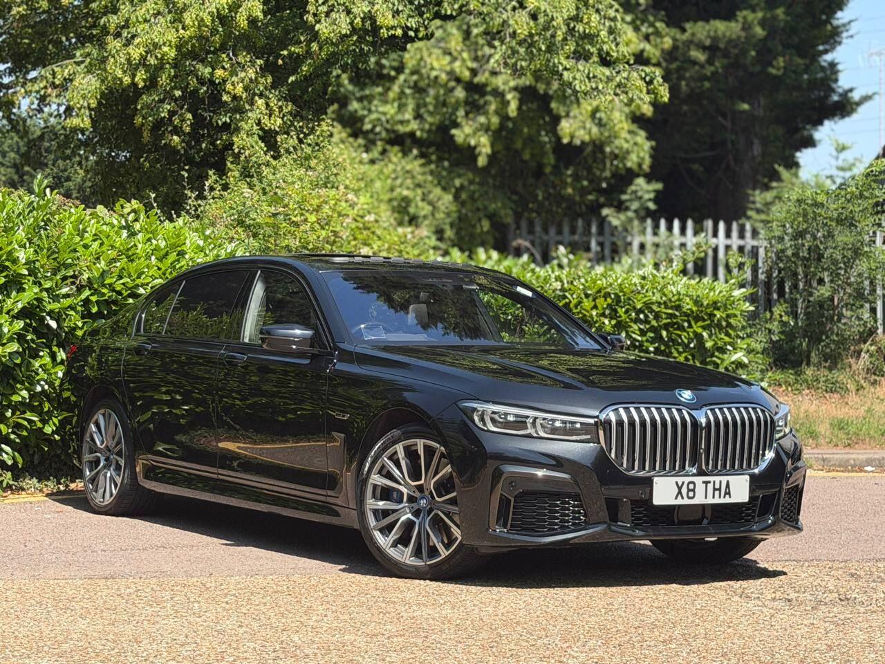 BMW 7 Series view 74
