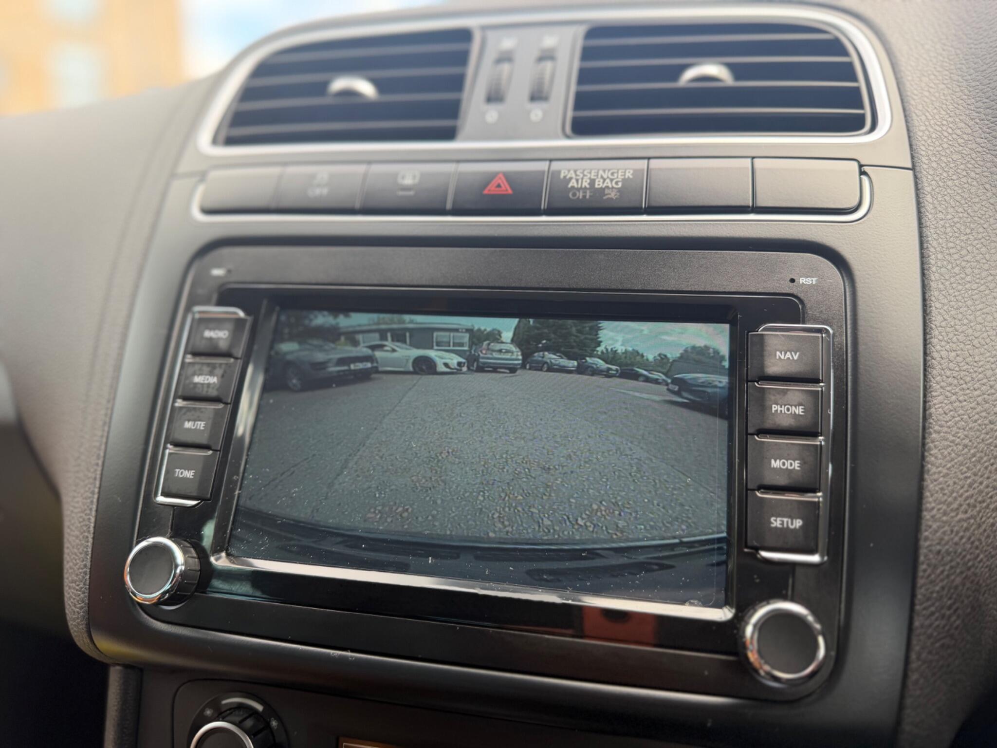 Volkswagen Polo view 21