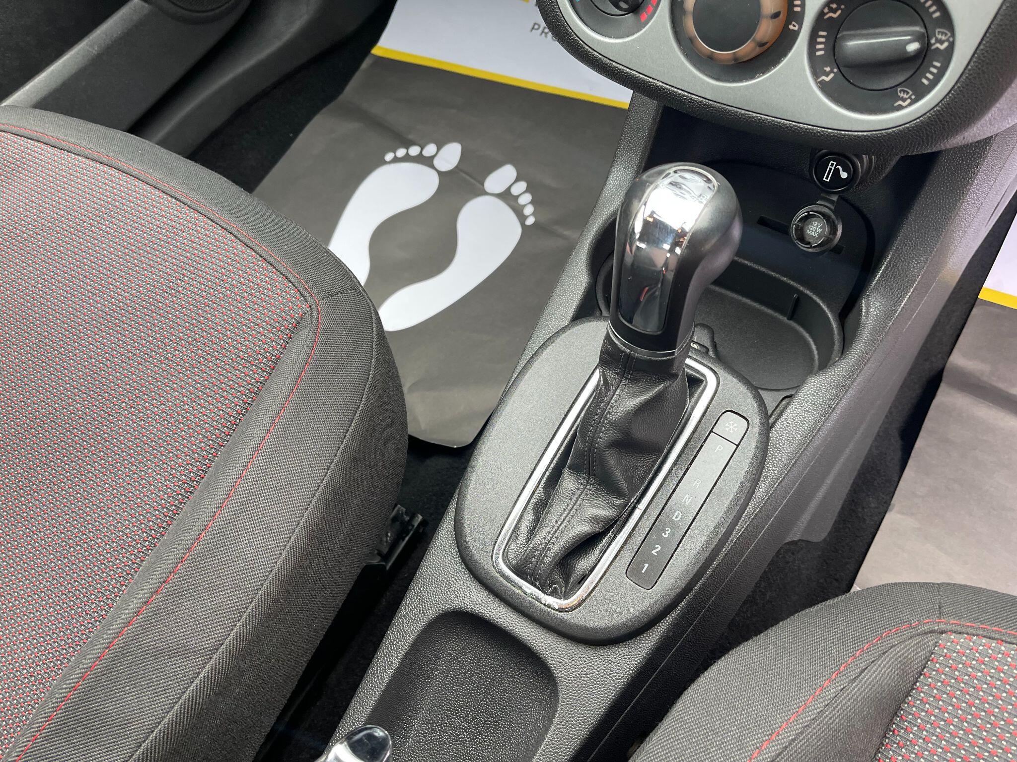 Vauxhall Corsa view 23