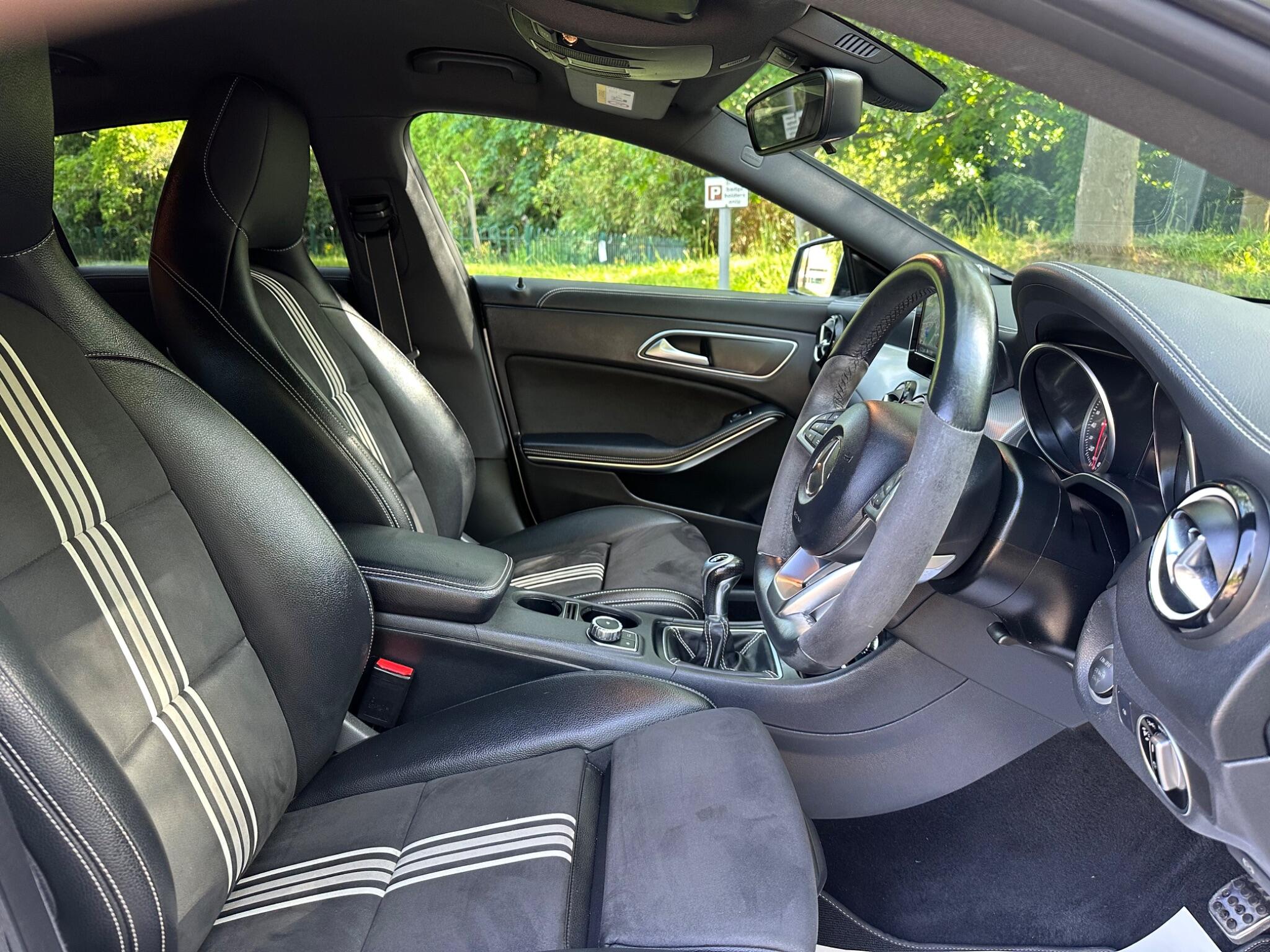 Mercedes-Benz CLA view 13