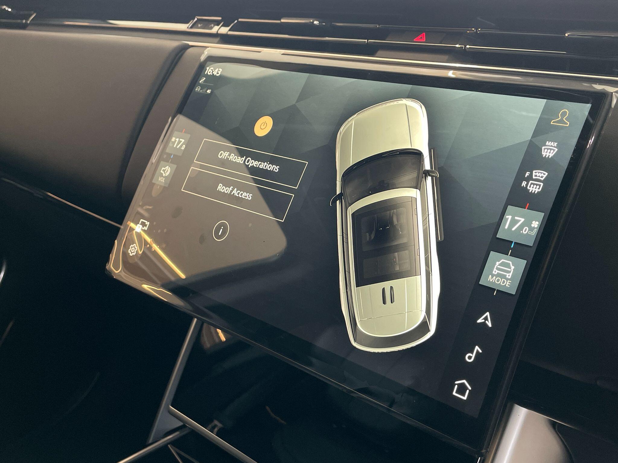 Land Rover Range Rover view 22