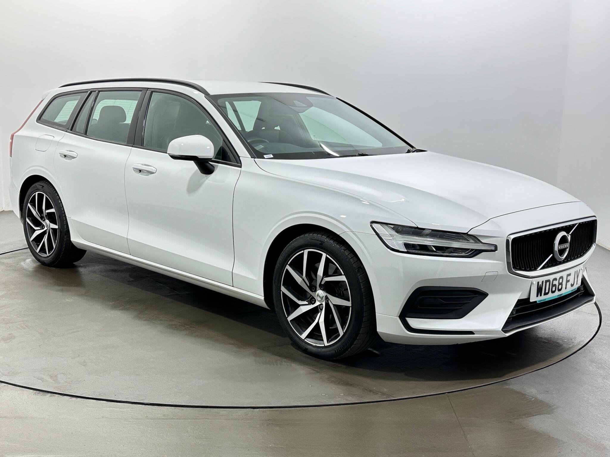 Volvo V60 main image