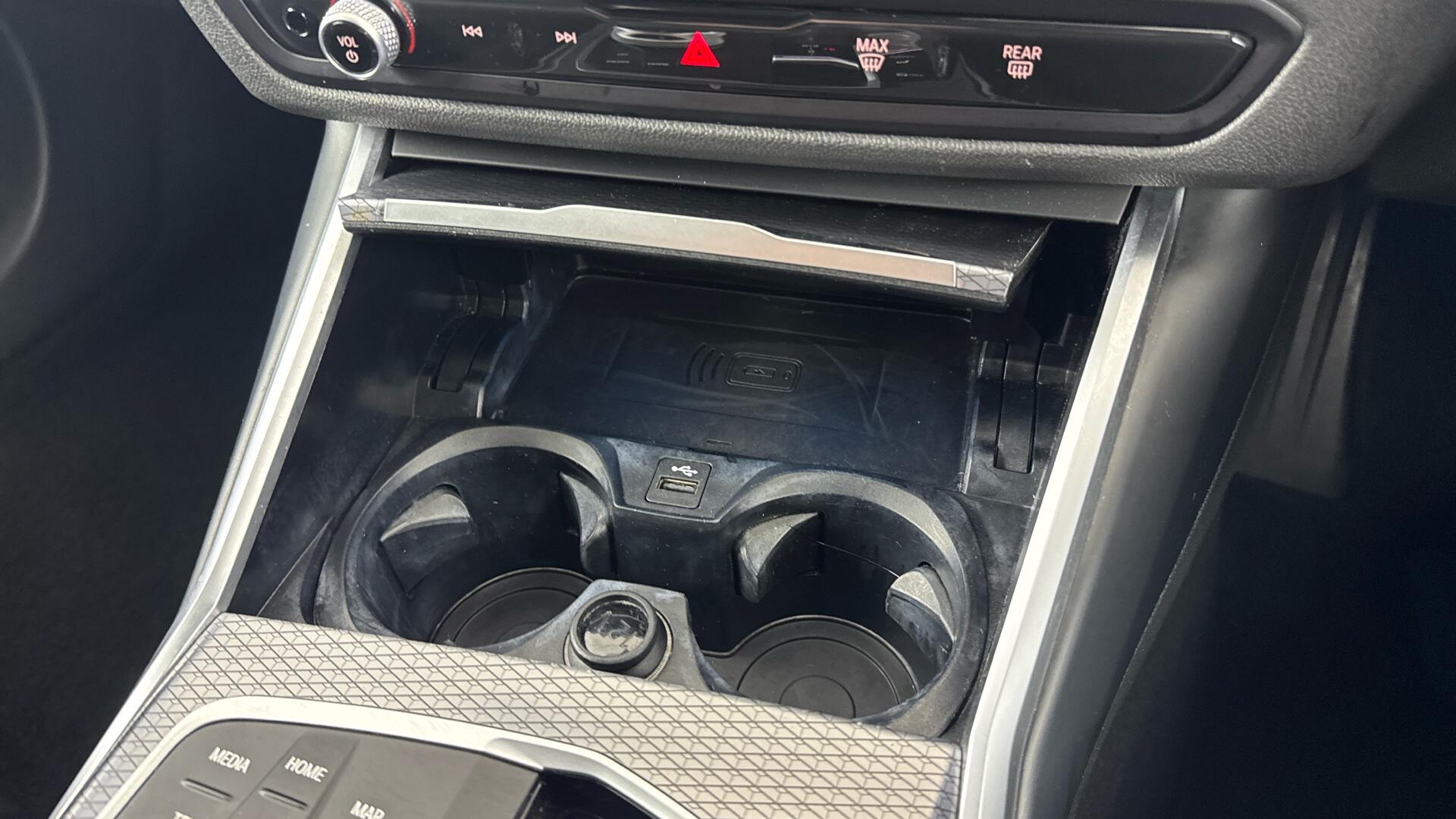 BMW 3 Series view 37