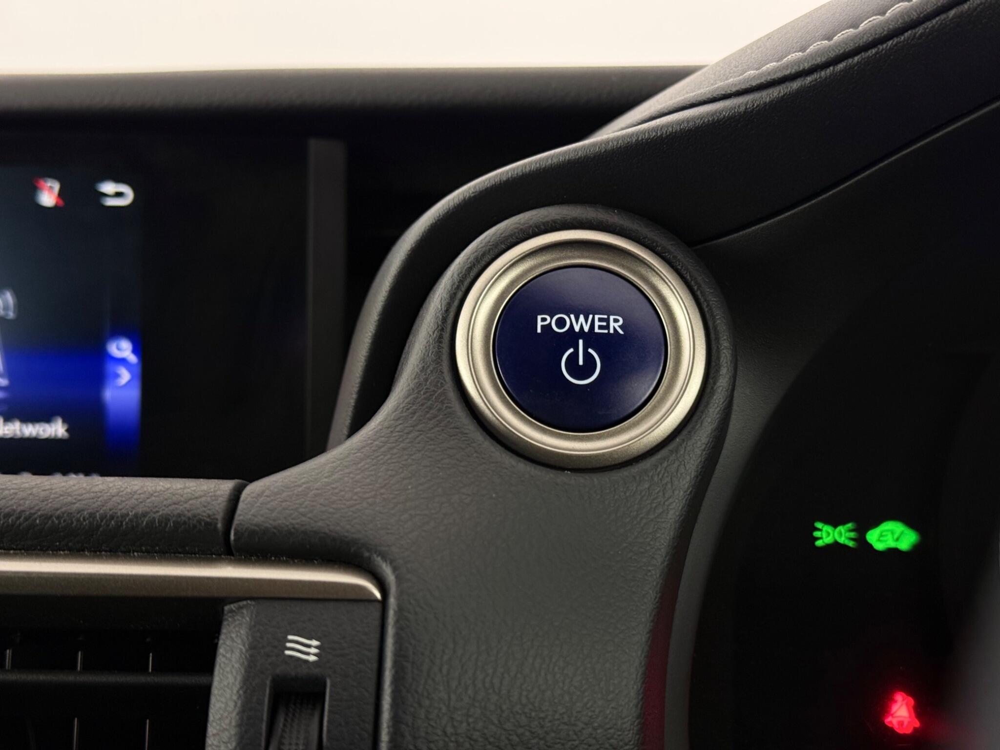 Lexus Is view 17