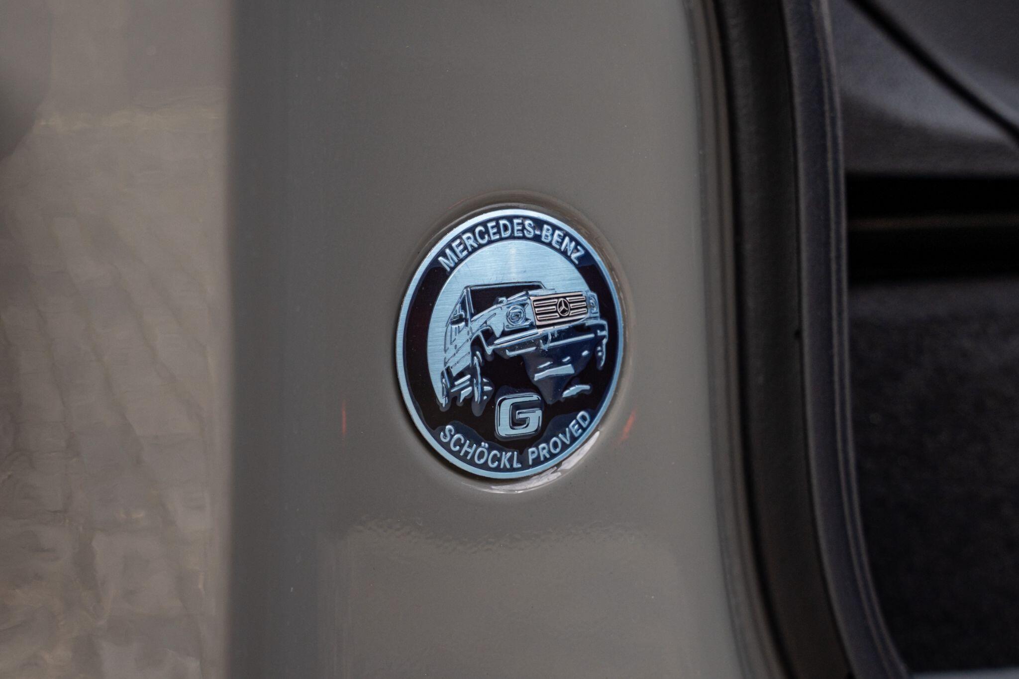 Mercedes-Benz G-Class view 36