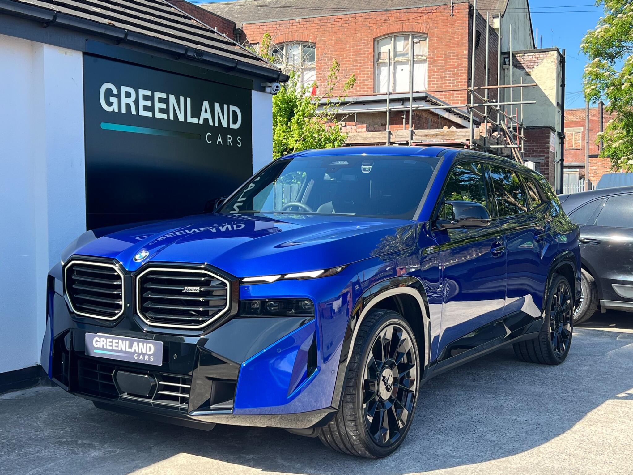 BMW XM view 37