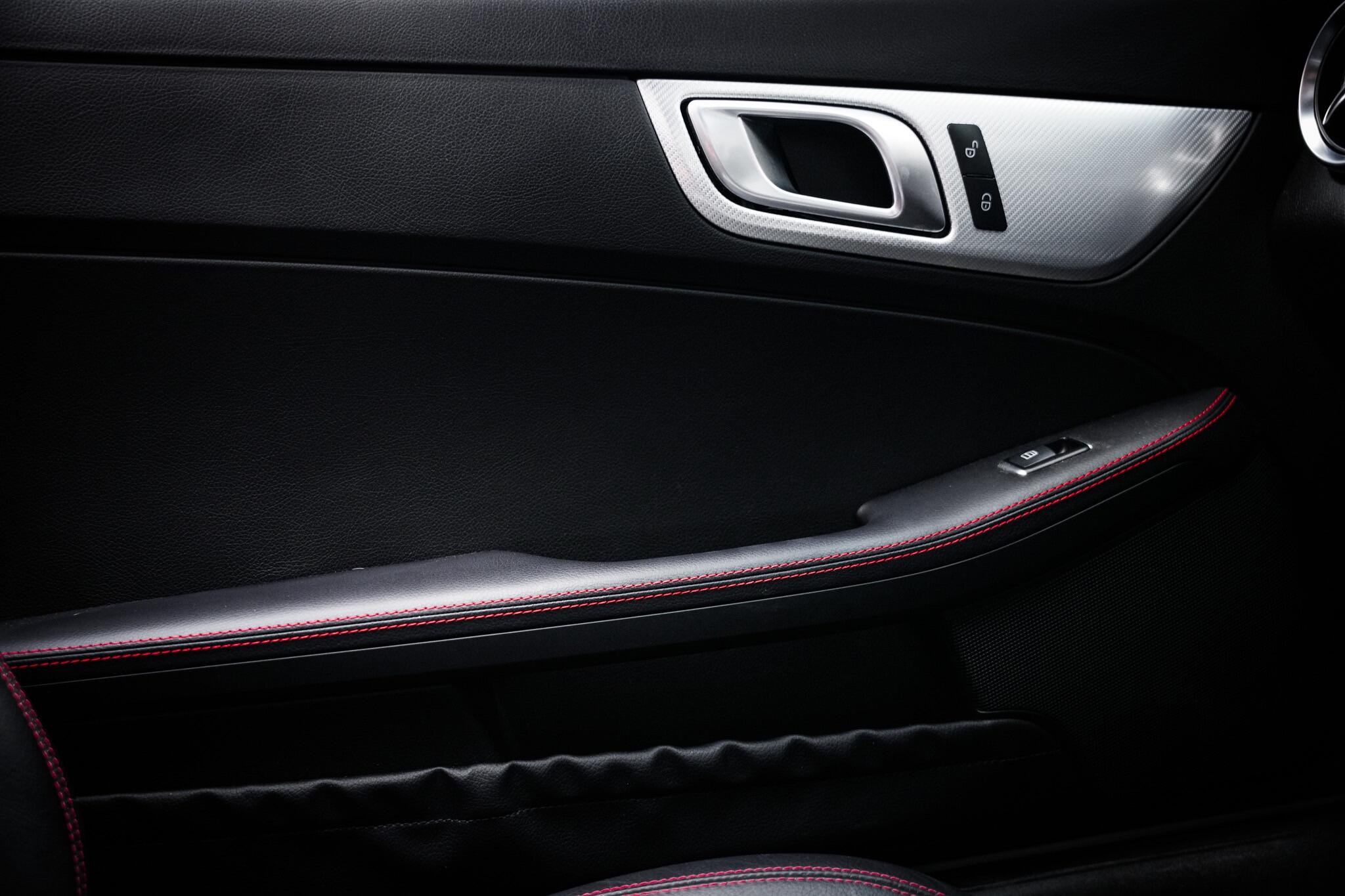 Mercedes-Benz SLC view 48