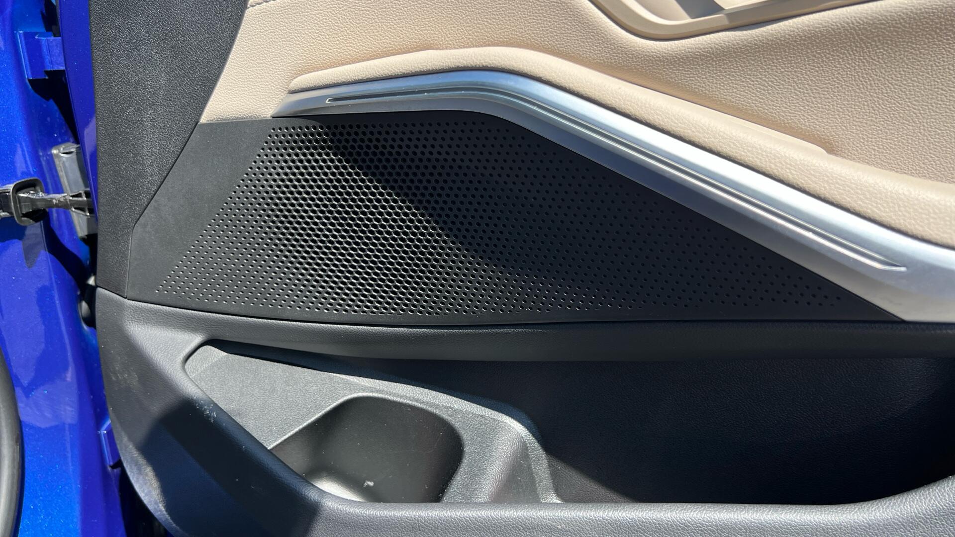 BMW 3 Series view 20