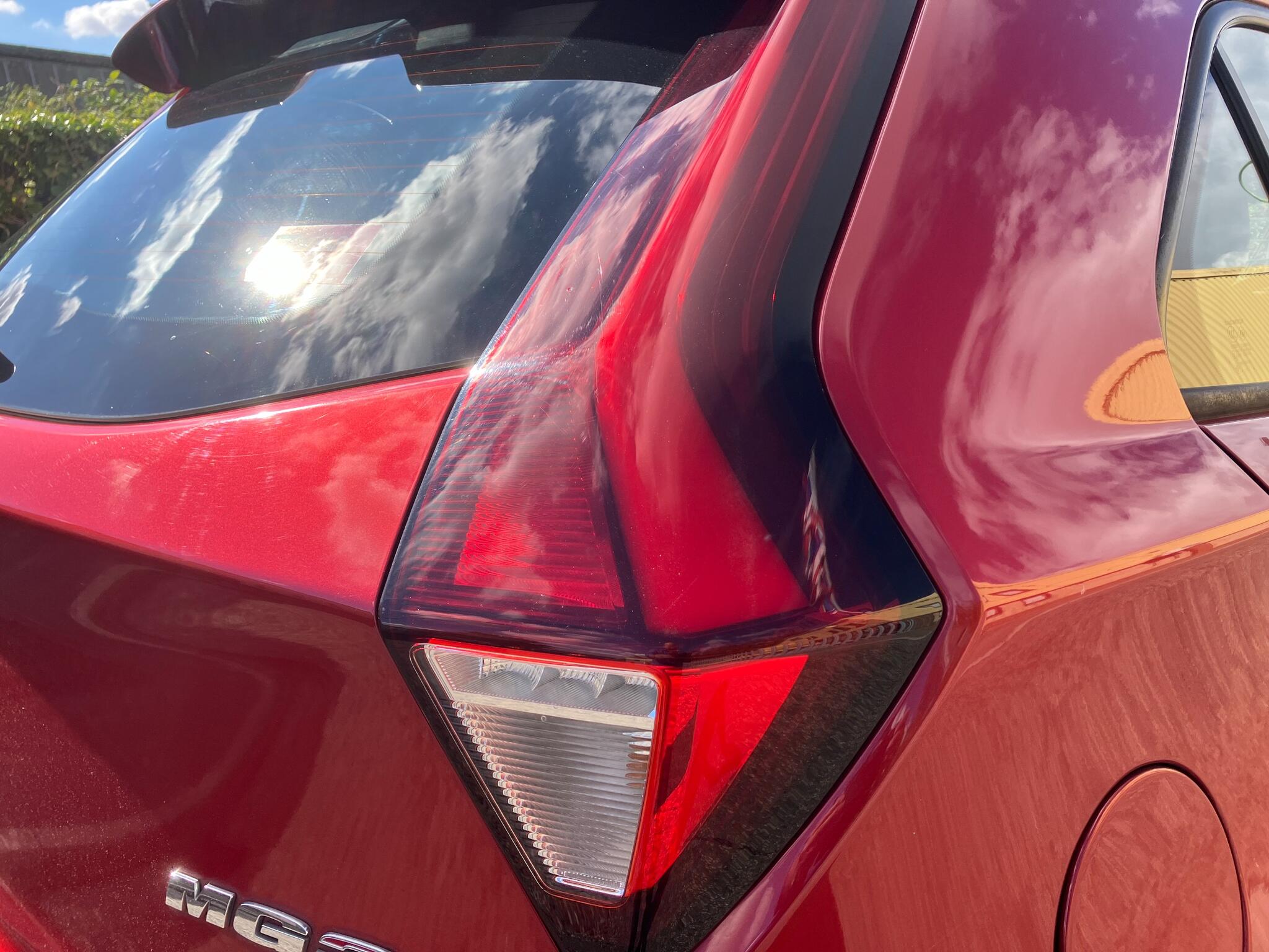 MG MG3 view 27