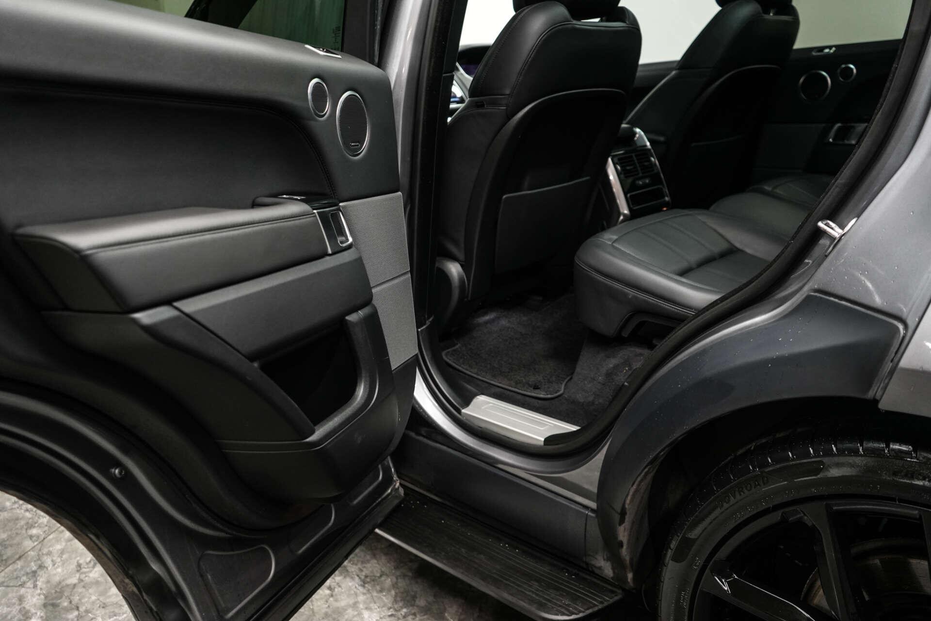Land Rover Range Rover Sport view 23