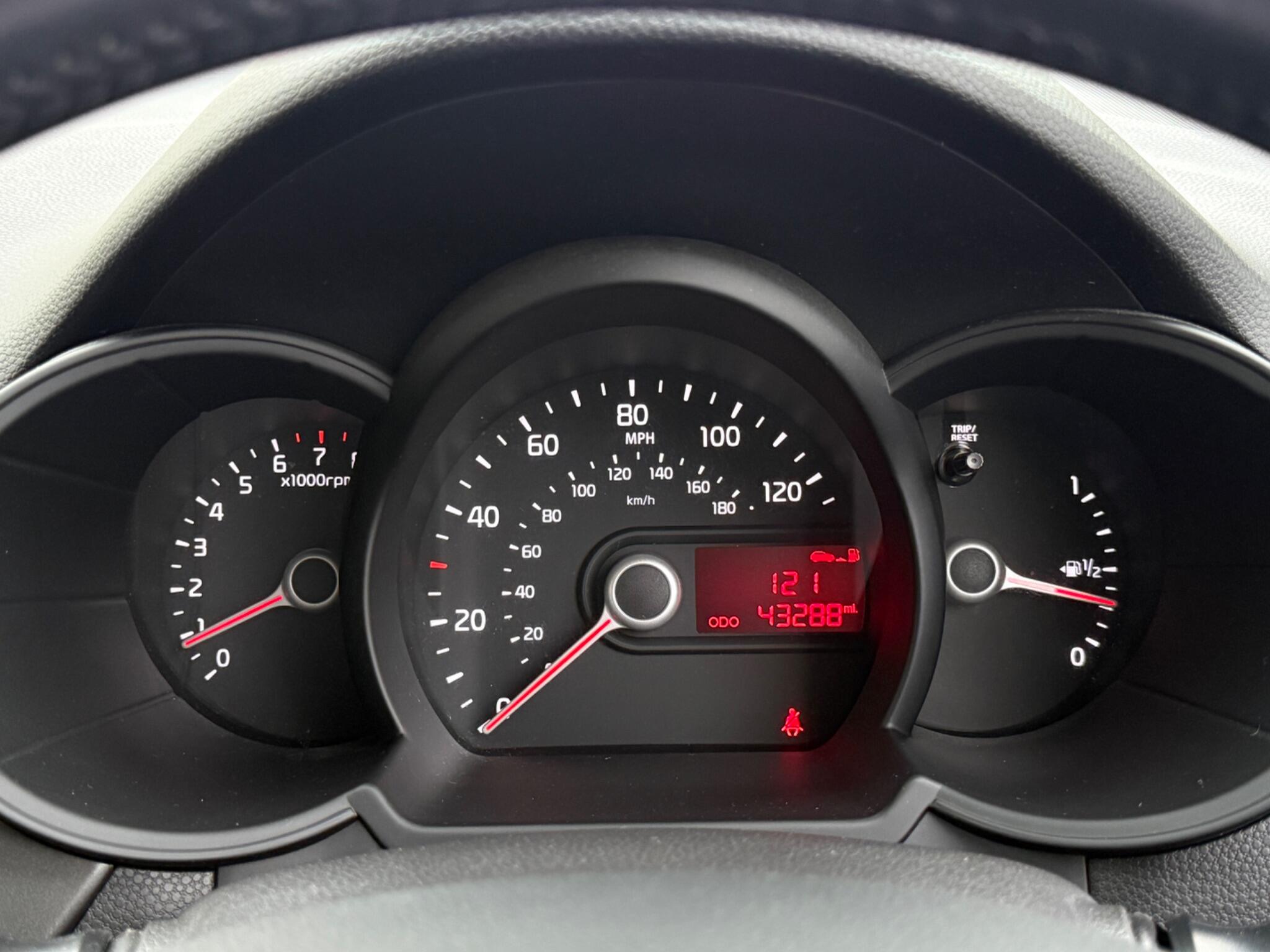Kia Picanto - Image 63