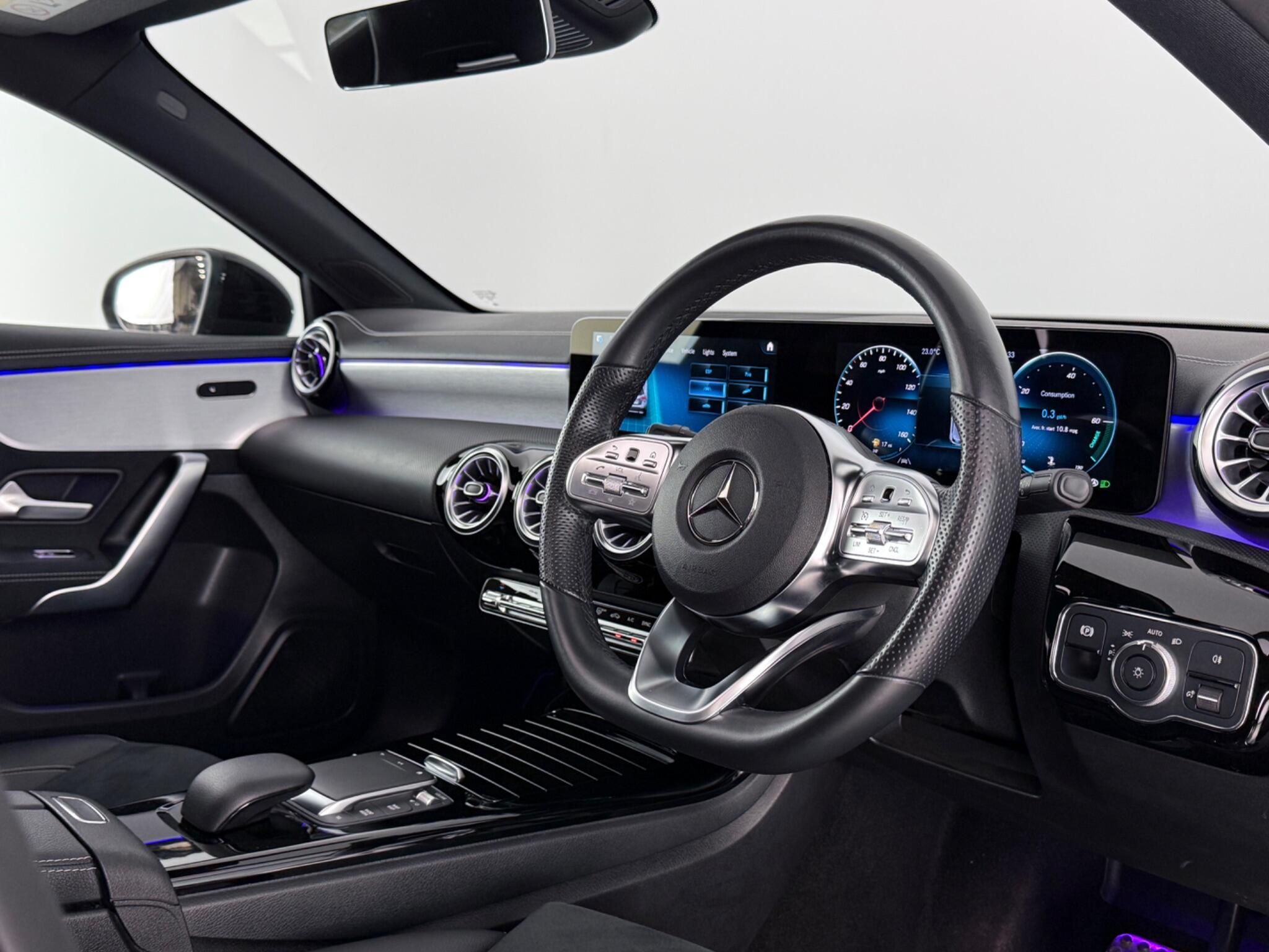 Mercedes-Benz A-Class view 3