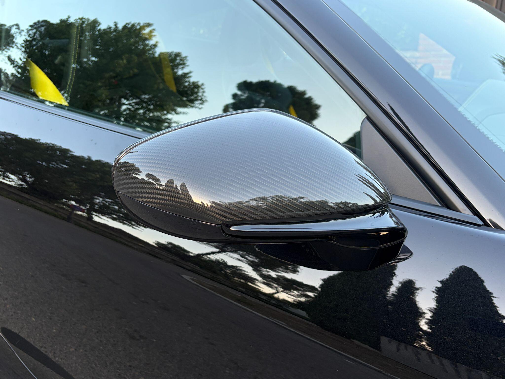 Porsche 911 view 10