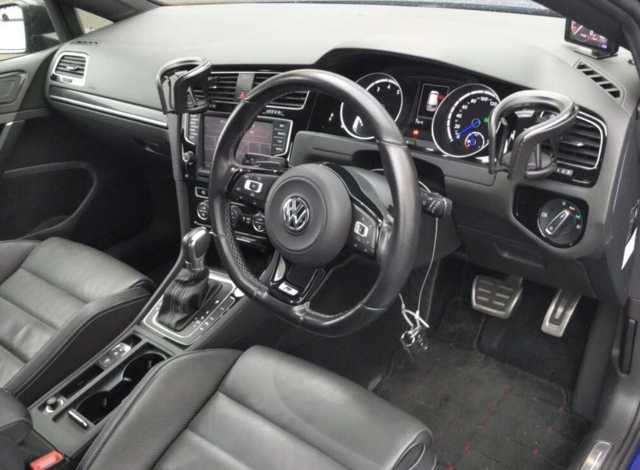 Volkswagen Golf view 5