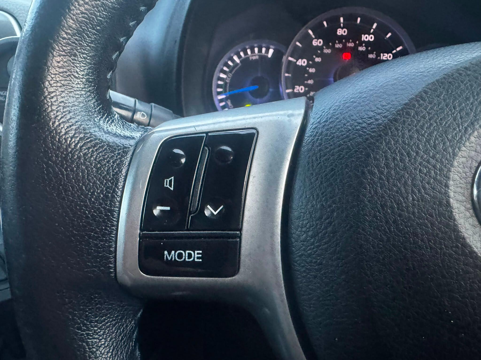 Toyota Yaris view 23