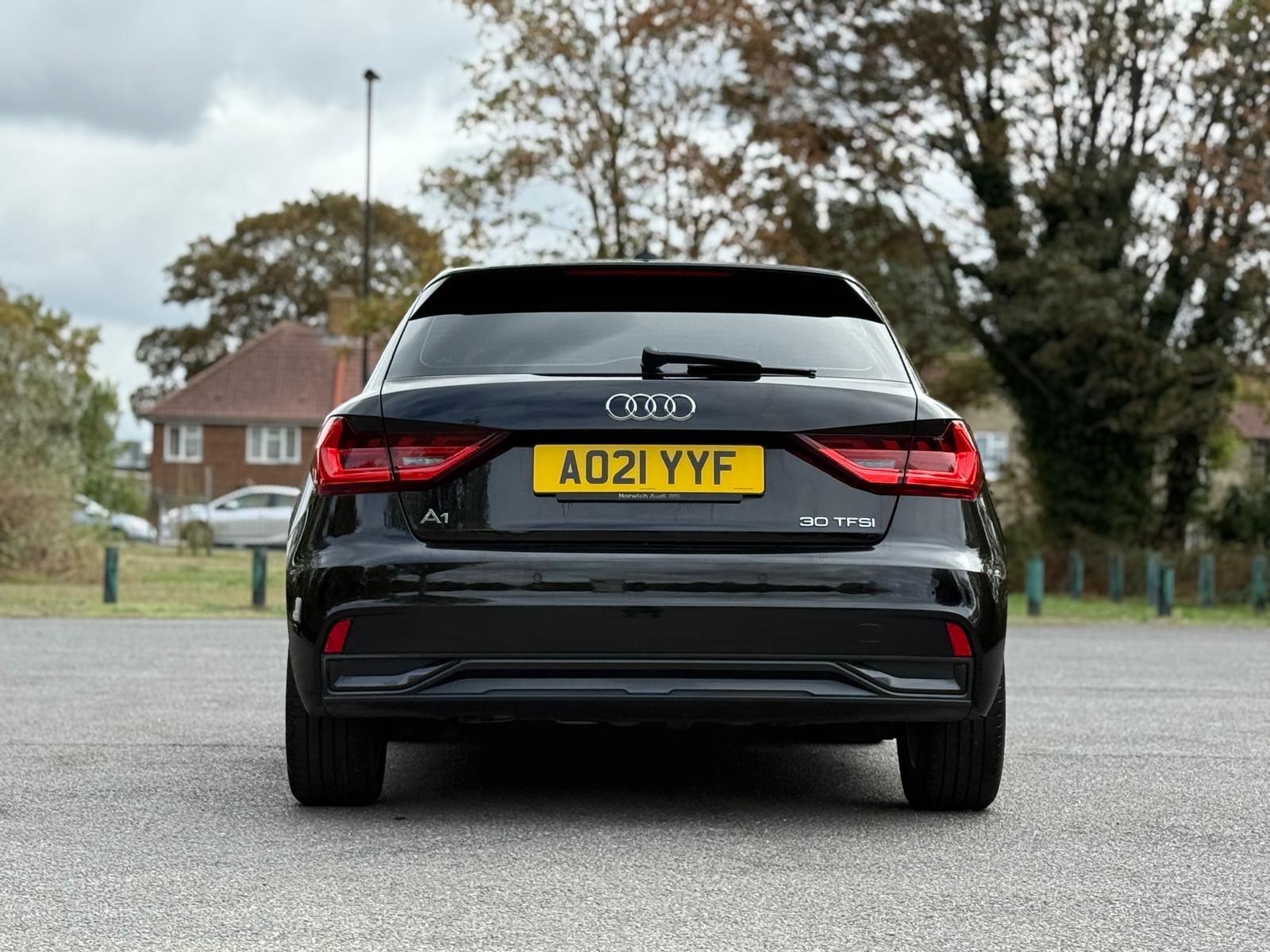Audi A1 view 13