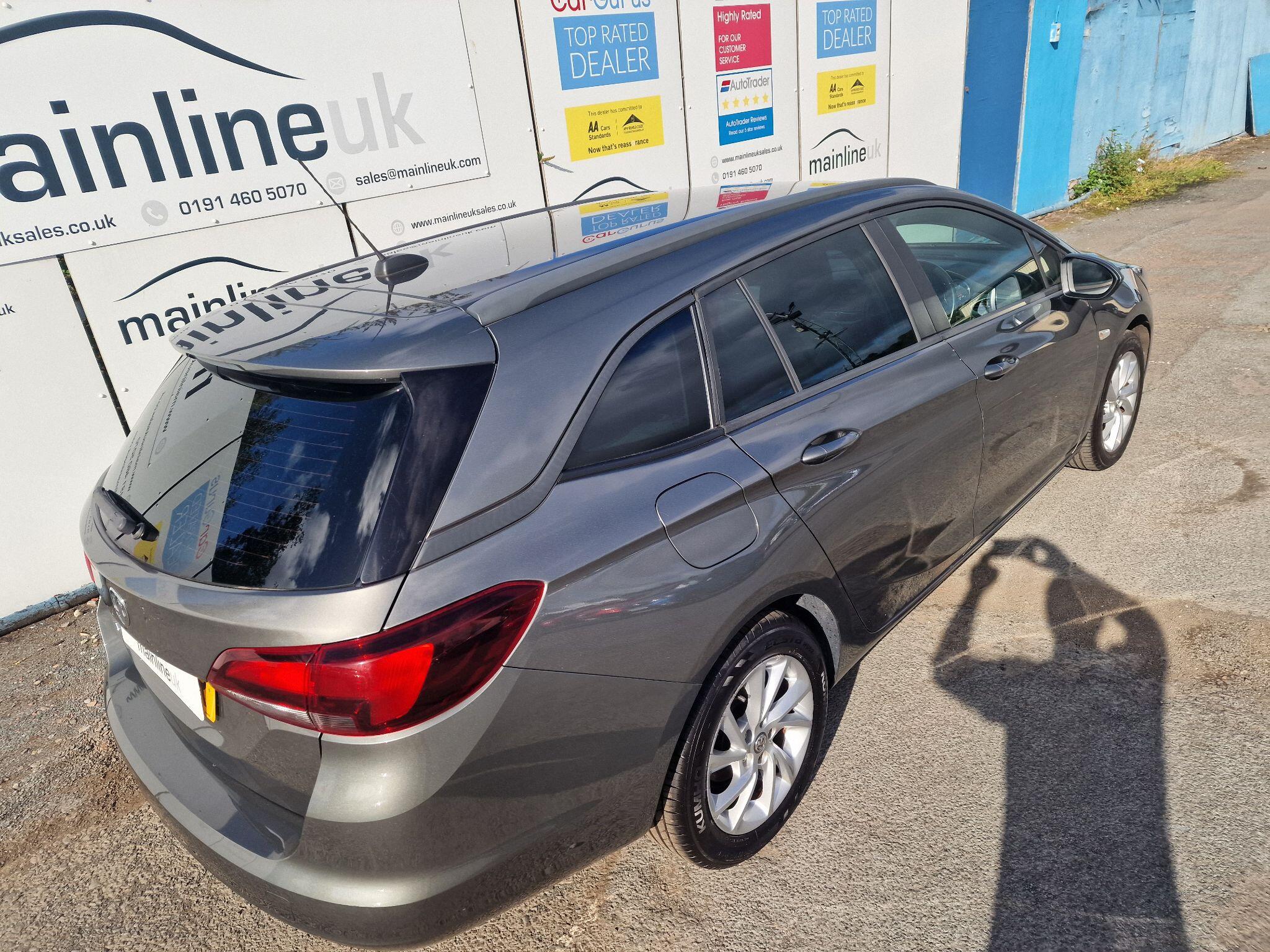 Vauxhall Astra view 19