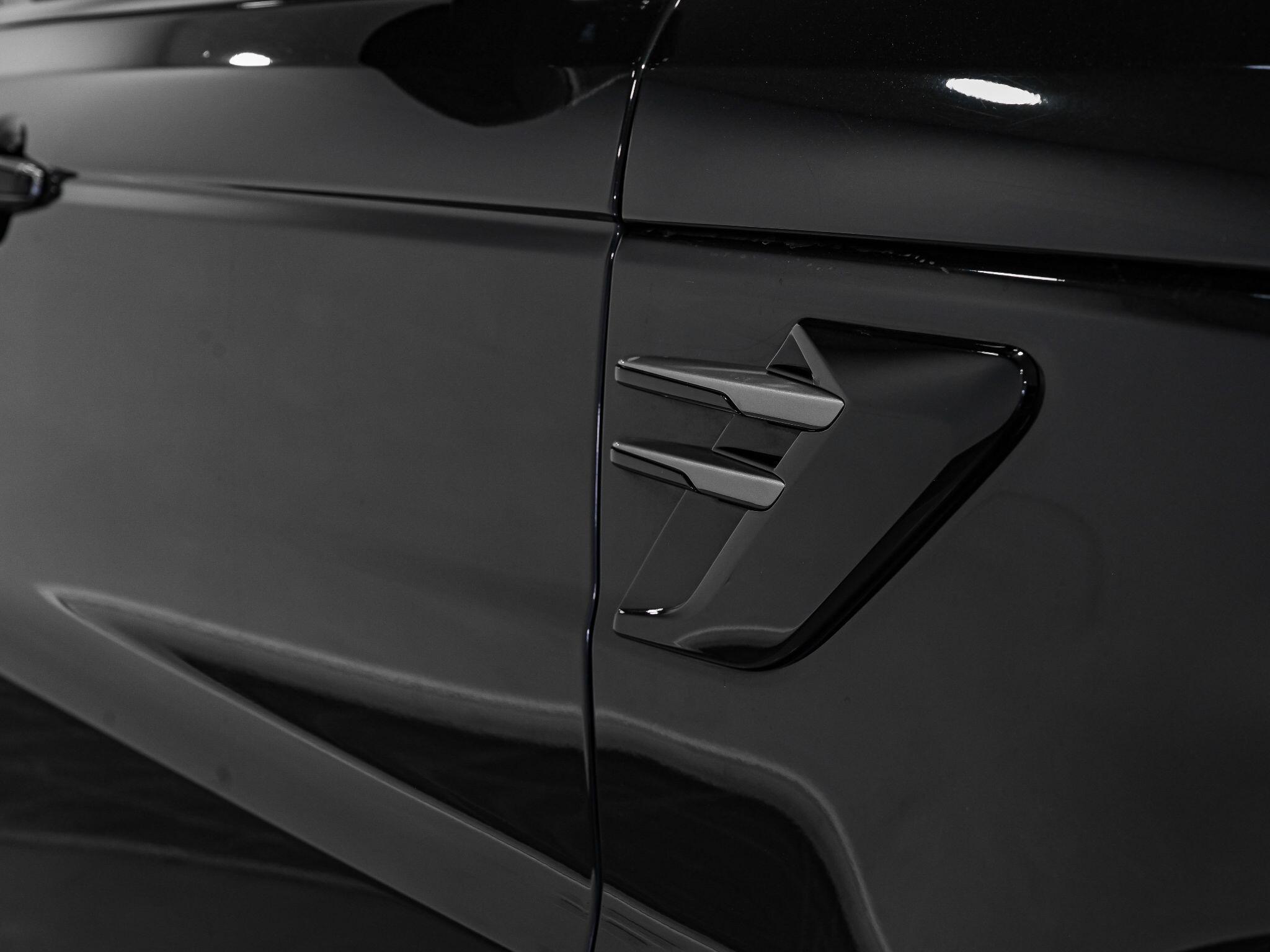 Land Rover Range Rover Sport view 18