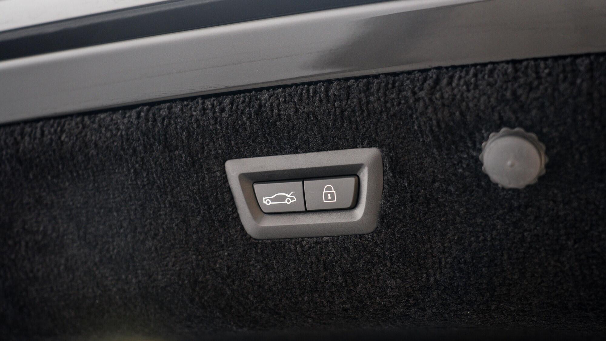 Rolls-Royce Spectre view 47