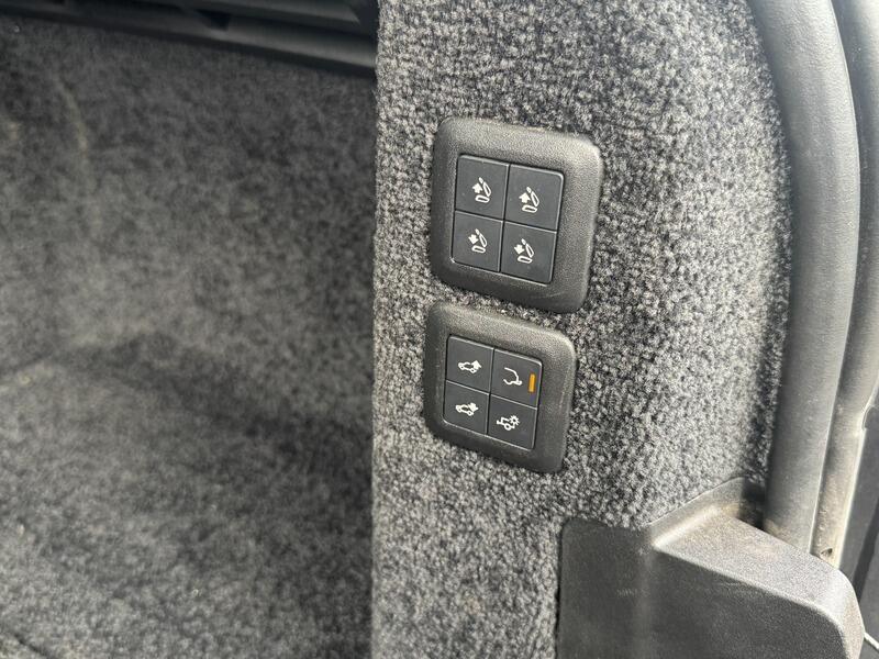 2018 Land Rover Range Rover image 75