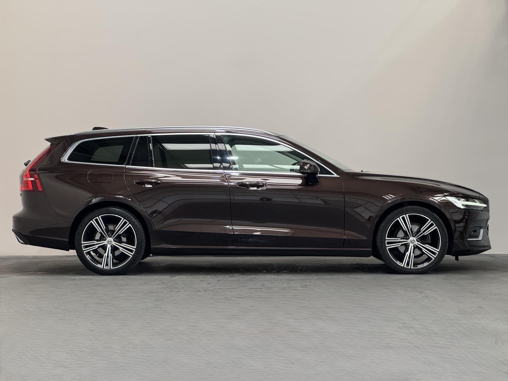 Volvo V60 view 17