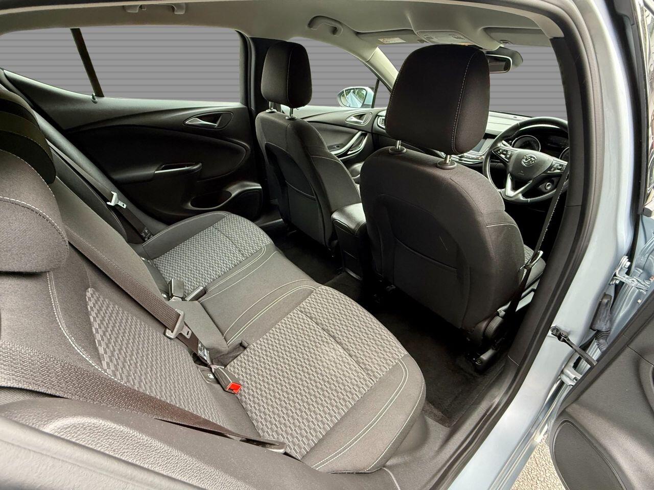 Vauxhall Astra view 26