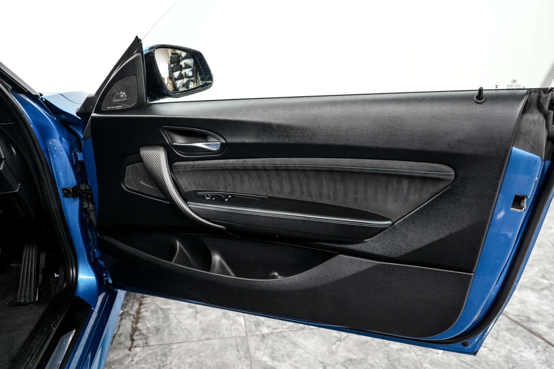 BMW M2 view 21