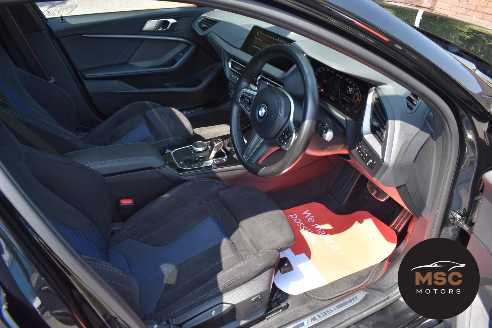 BMW 1 Series view 39