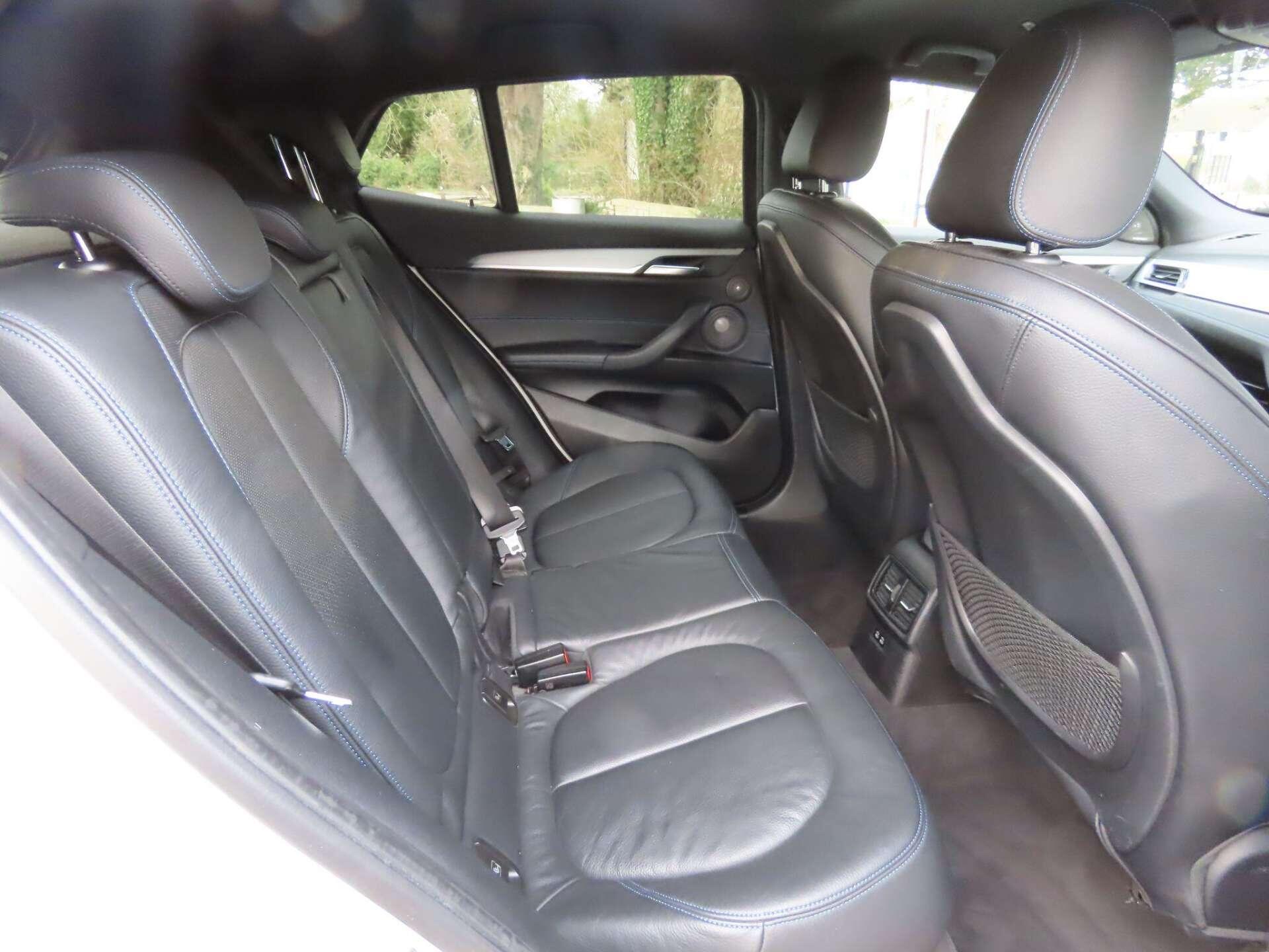 BMW X2 view 10