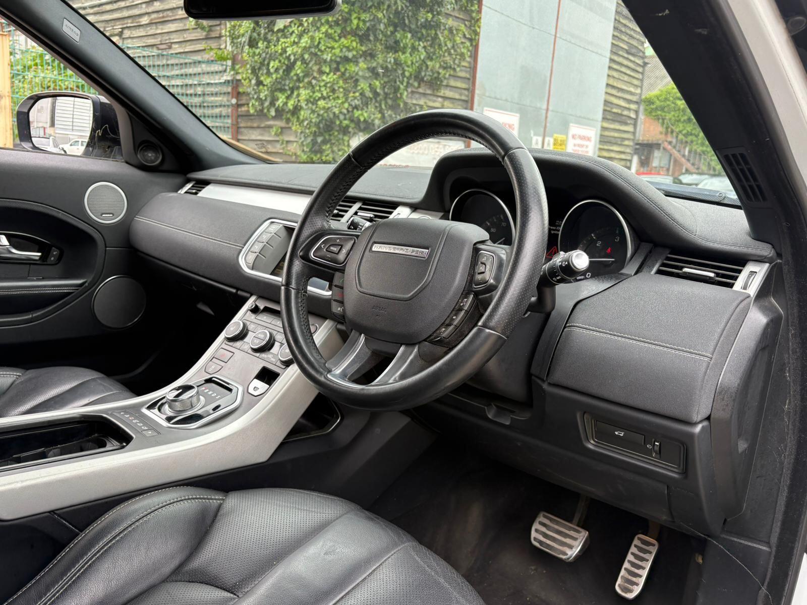 Land Rover Range Rover Evoque view 11
