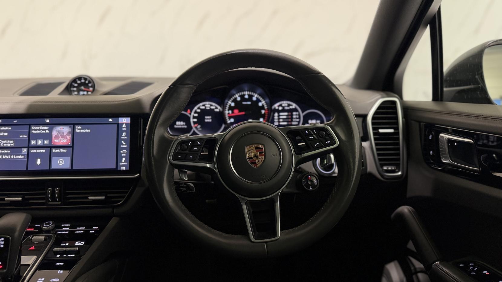 Porsche Cayenne view 17