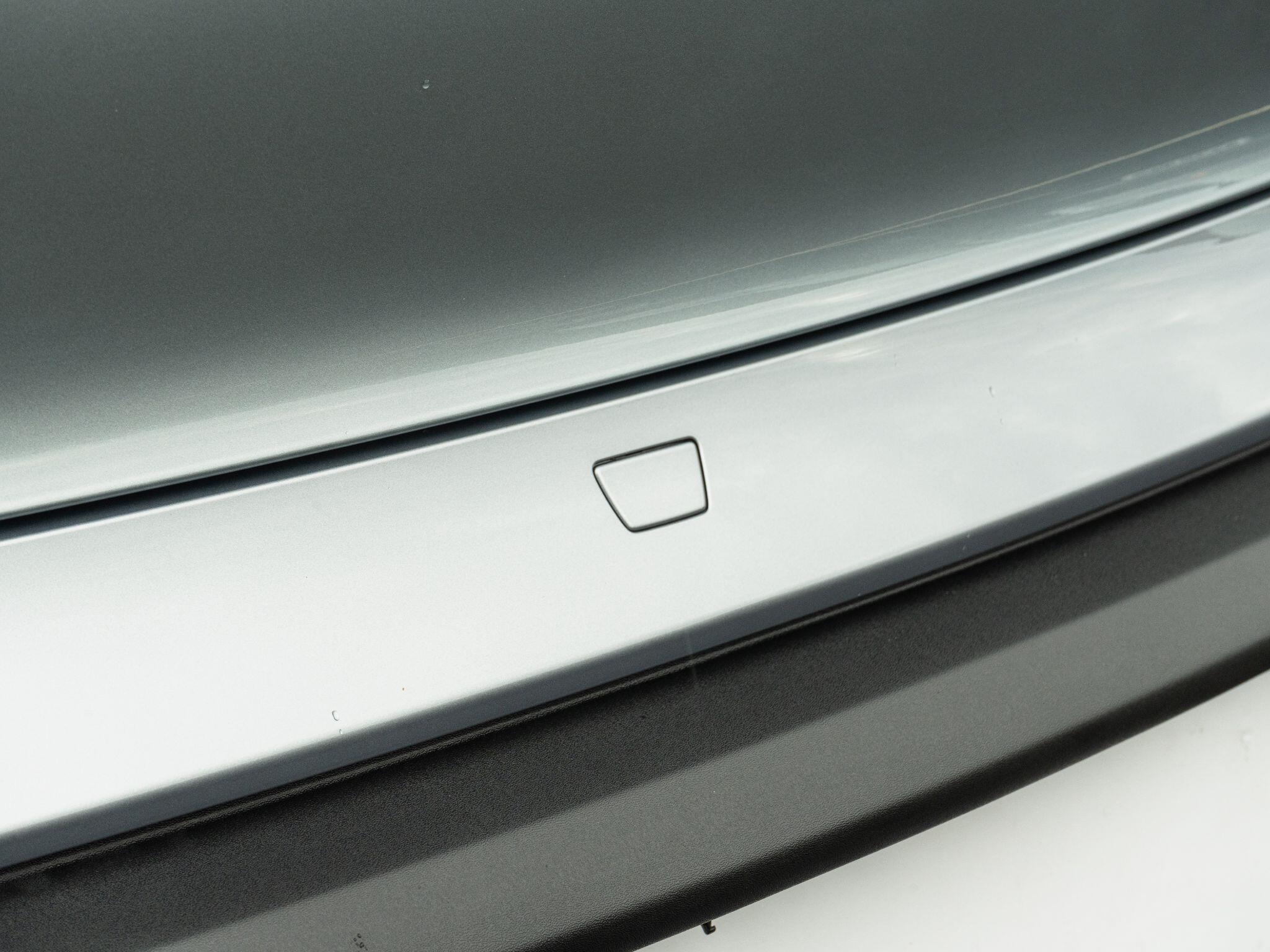 Porsche Taycan view 52