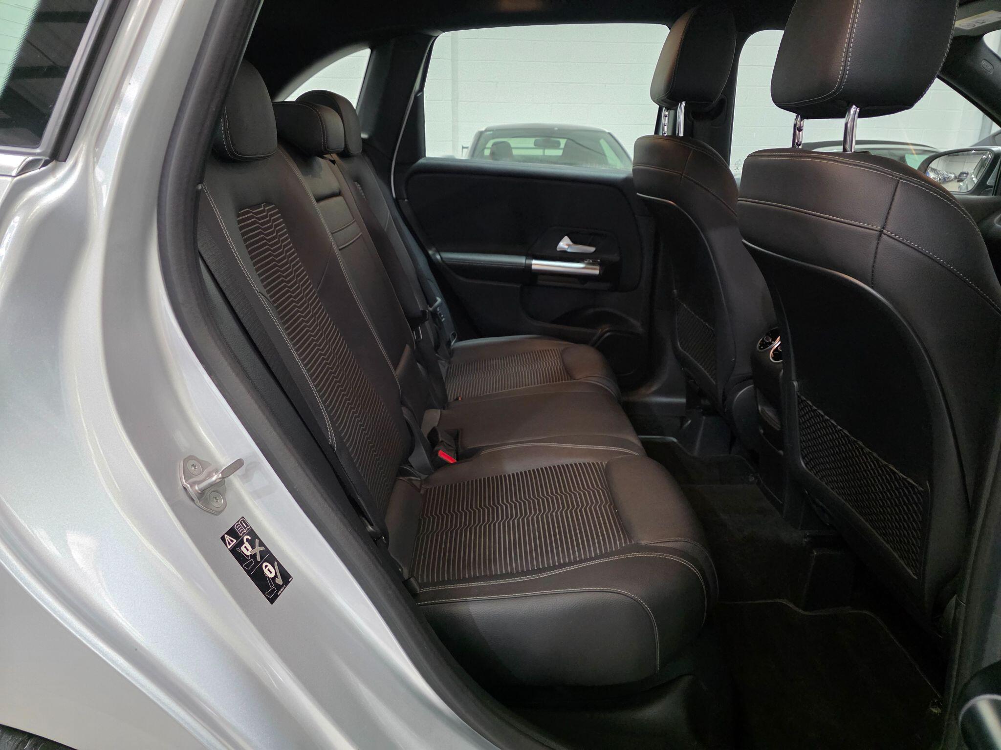 Mercedes-Benz B Class view 24