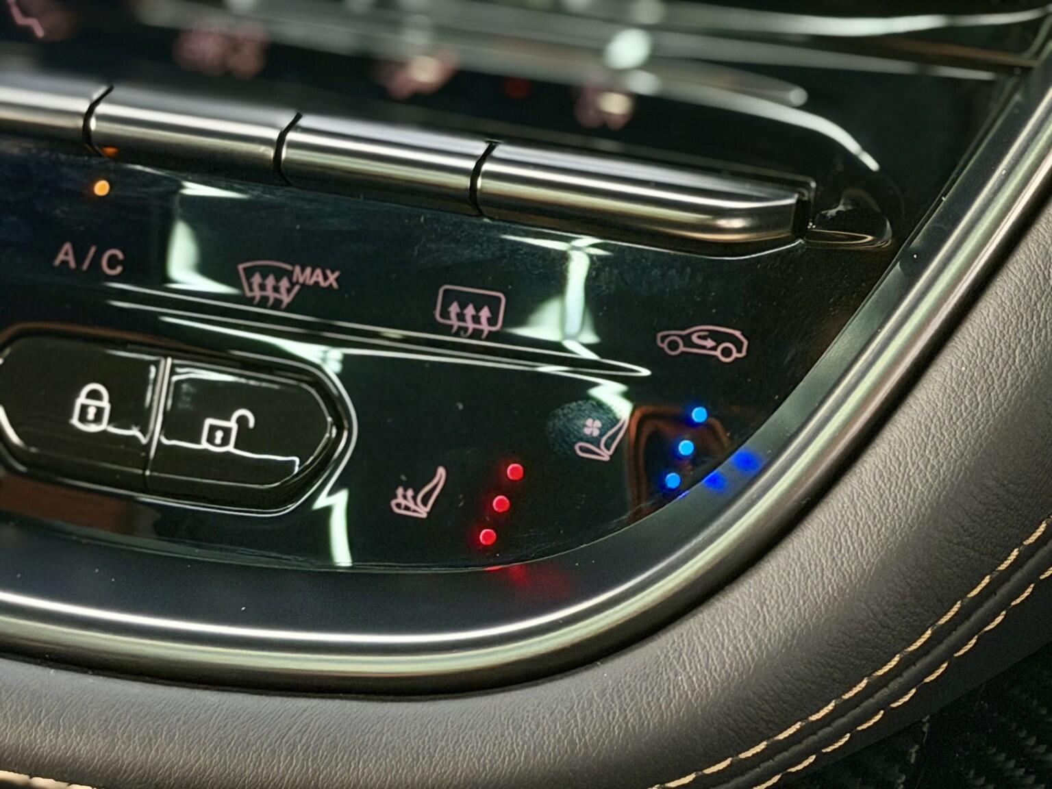 Aston Martin DBX view 59
