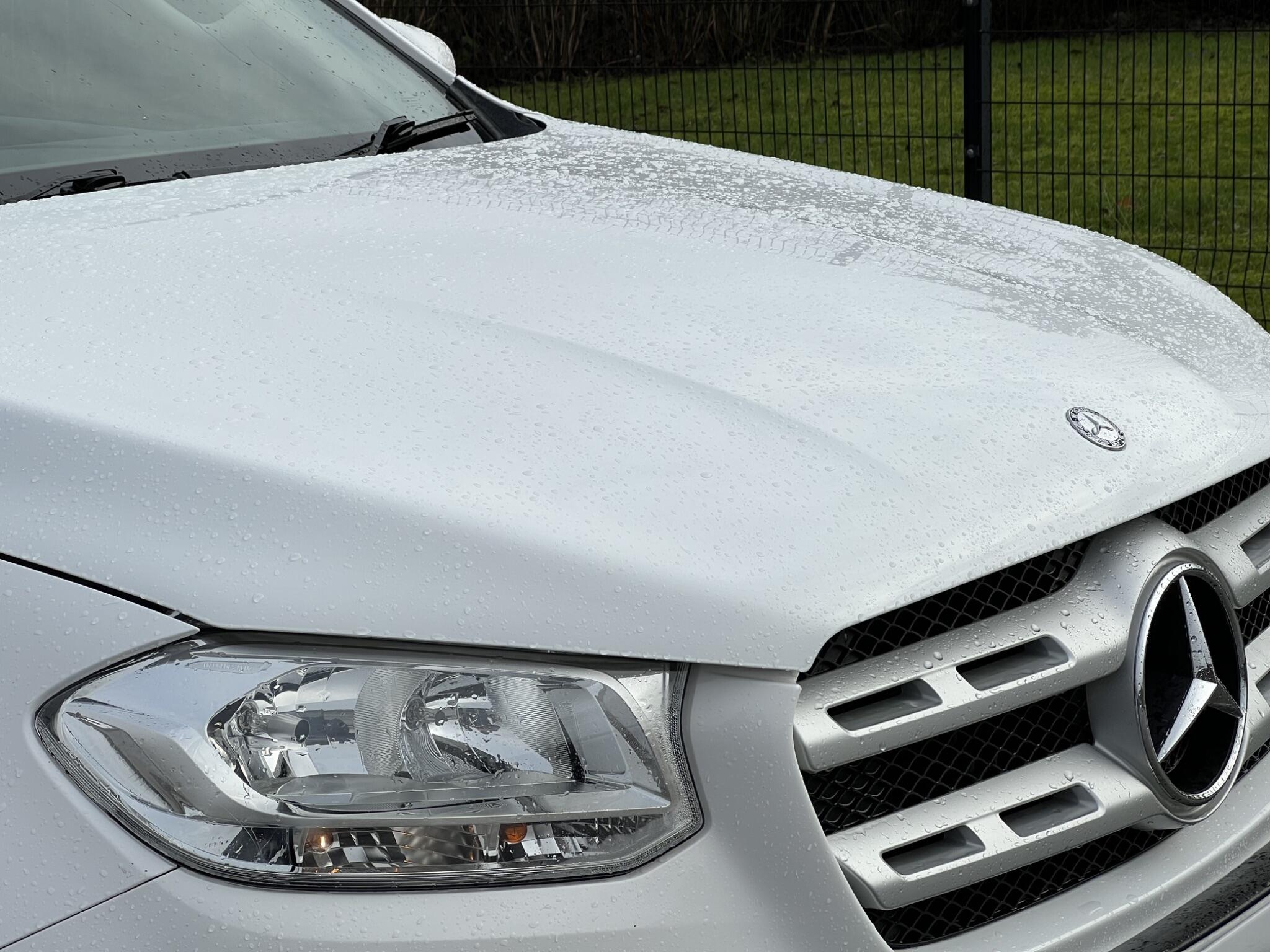 Mercedes-Benz X-Class view 25