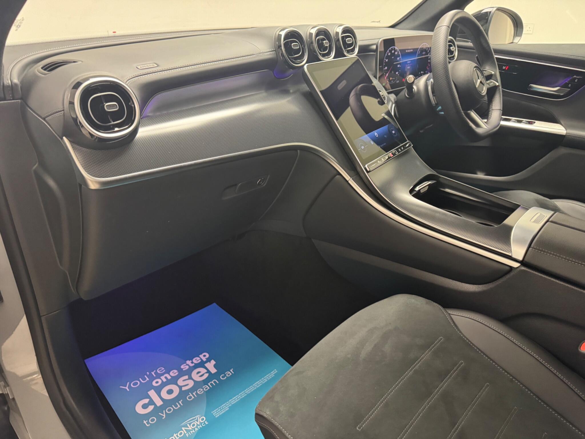 Mercedes-Benz GLC view 8