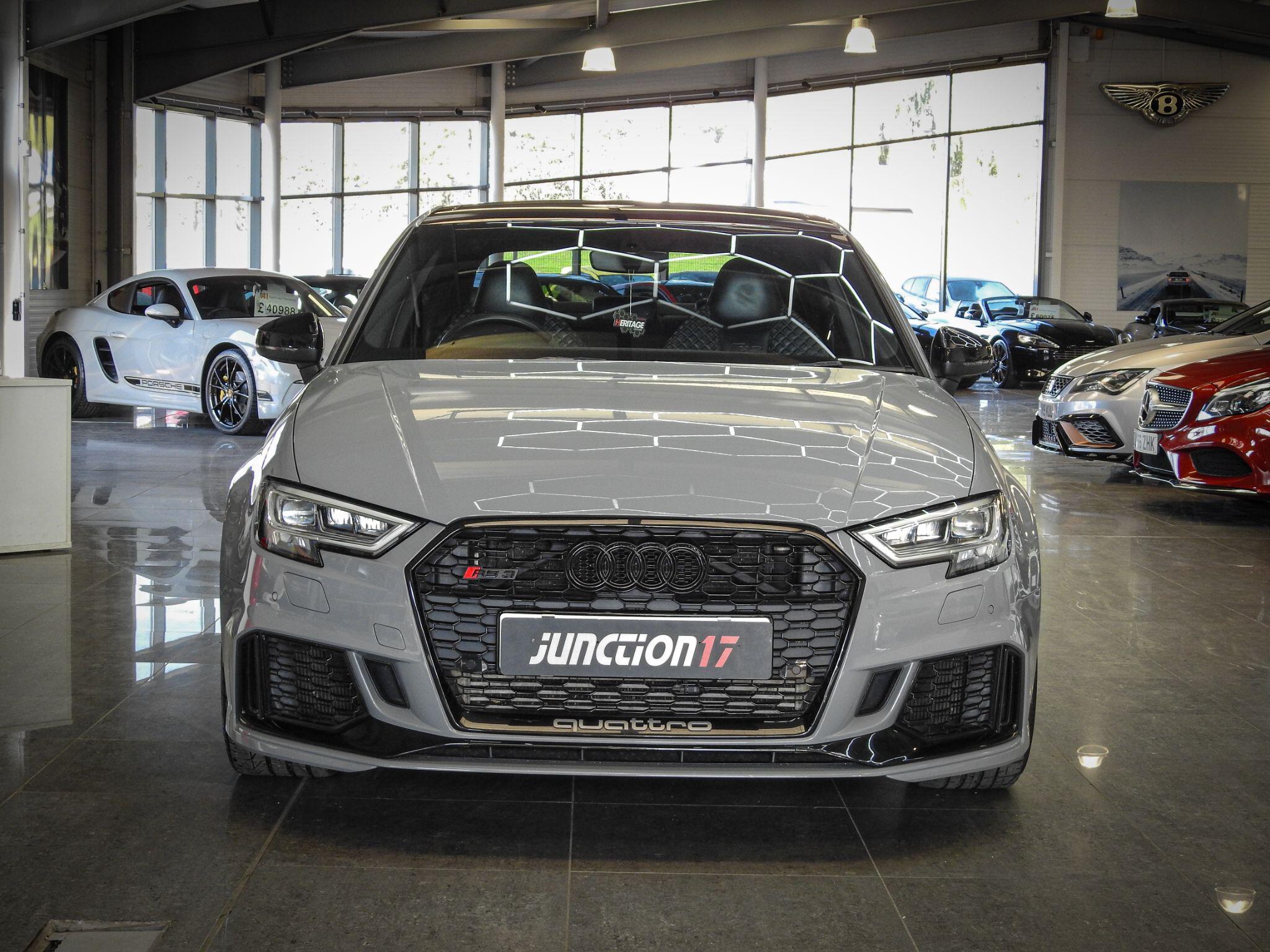 Audi RS3 view 6