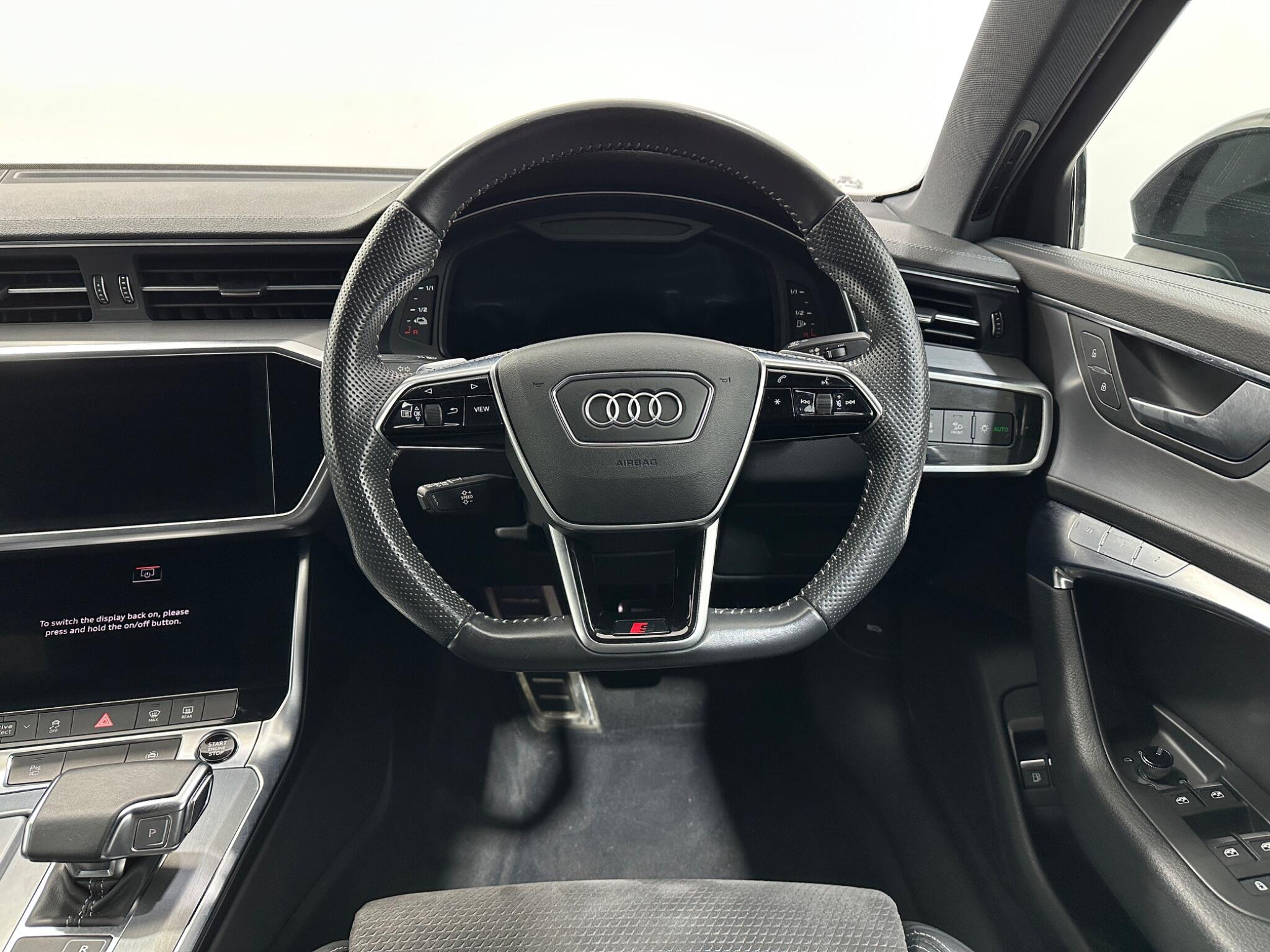 Audi A6 Saloon view 13