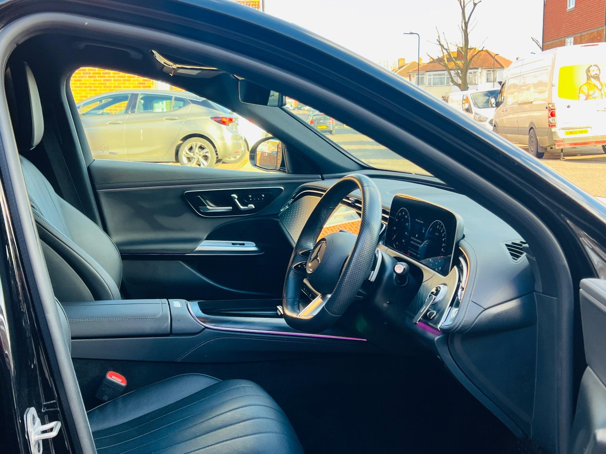 Mercedes-Benz E Class view 12