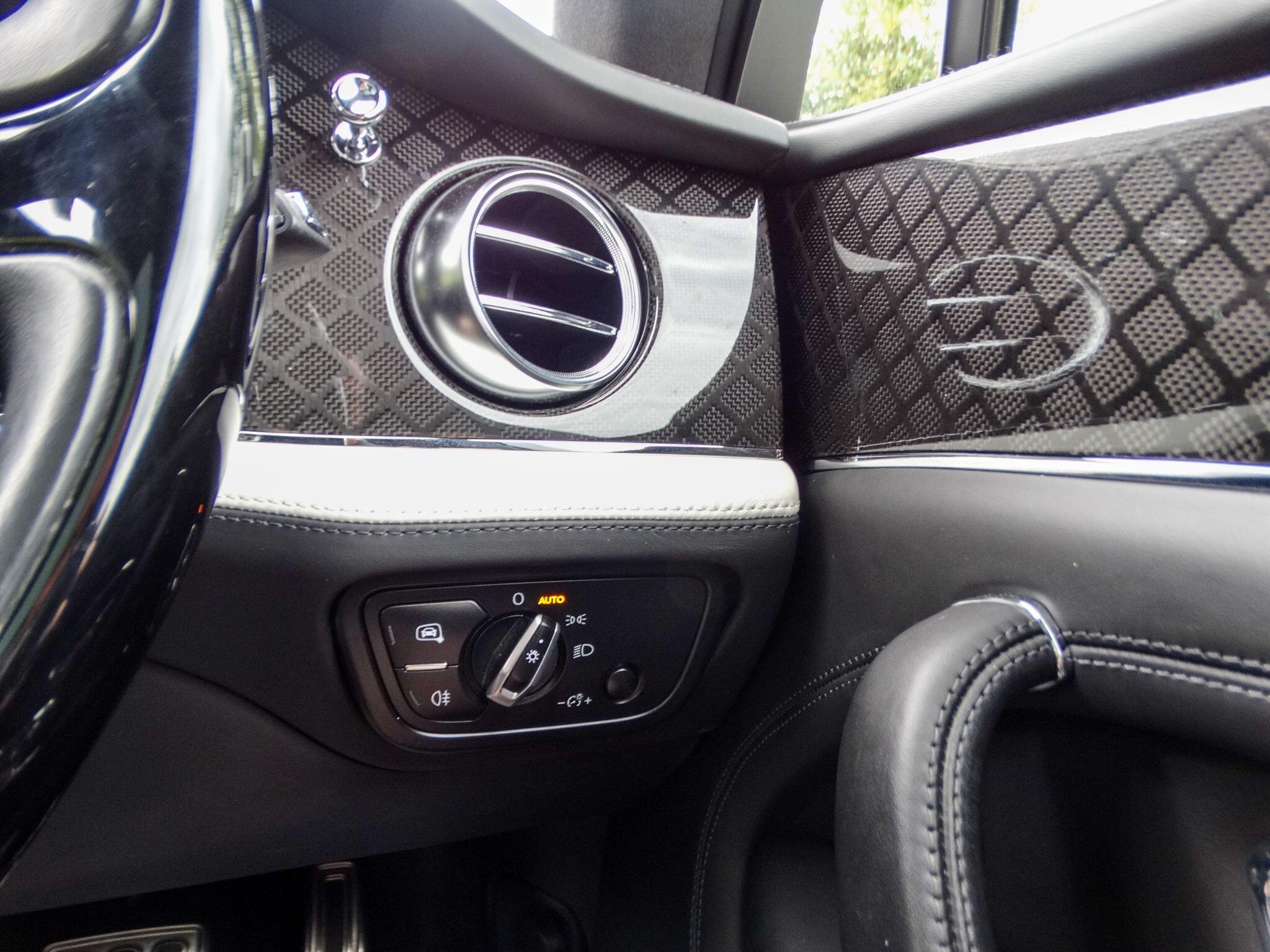 Bentley Bentayga view 47