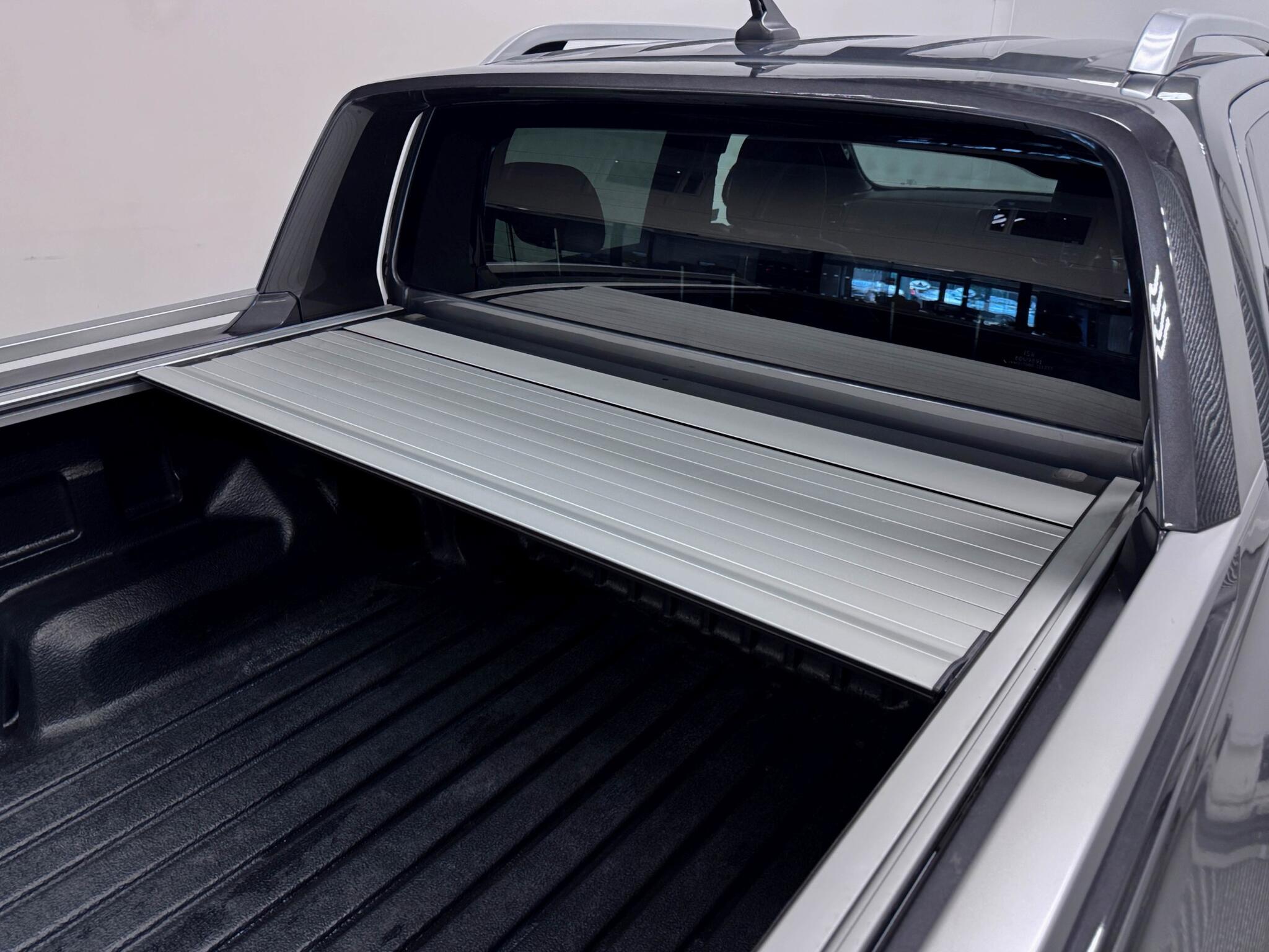 Ford Ranger view 8